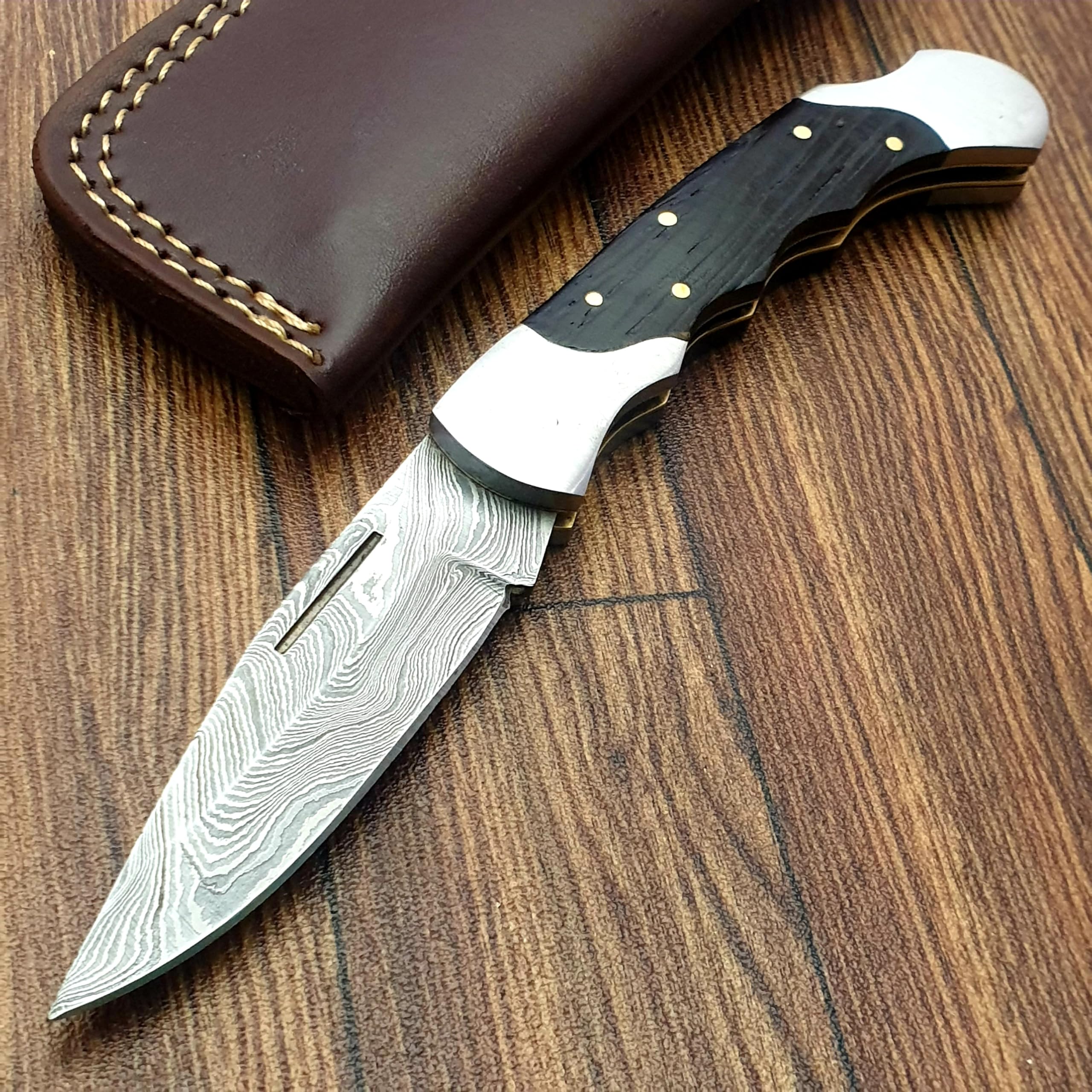 FZ-25 Handmade Damascus pocket knife for men | Folding knife | Bushcraft knife for Fishing, Camping, Hiking | Damascus steel hunting knife | Camping Knife with Leather Sheath.