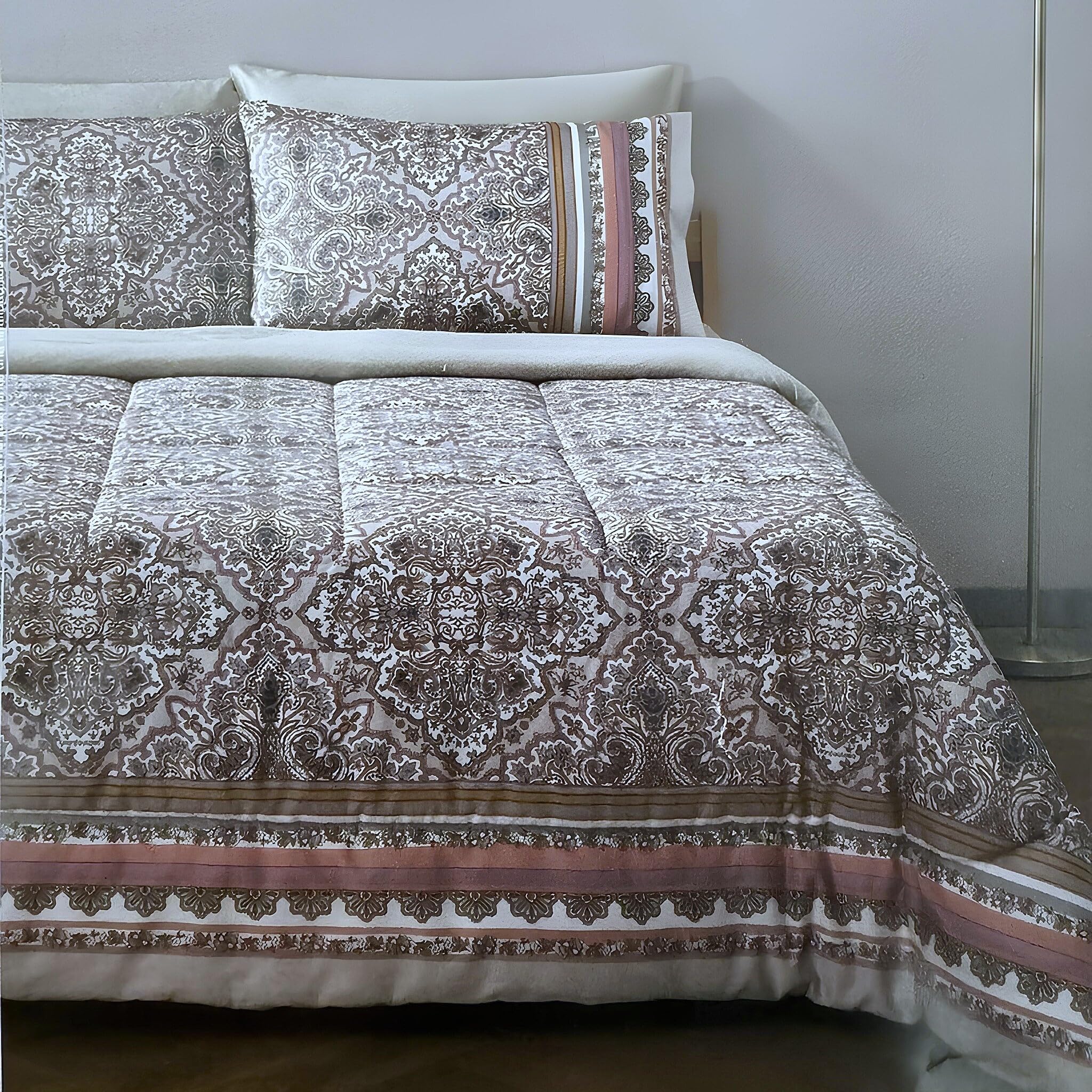 Bassetti Trapunta Matrimoniale Art. Marechiaro 260x260 cm – Collezione Granfoulard Invernale – Raso di Puro Cotone con Imbottitura Anallergica 320g/m² – Made in Italy (Rosso)