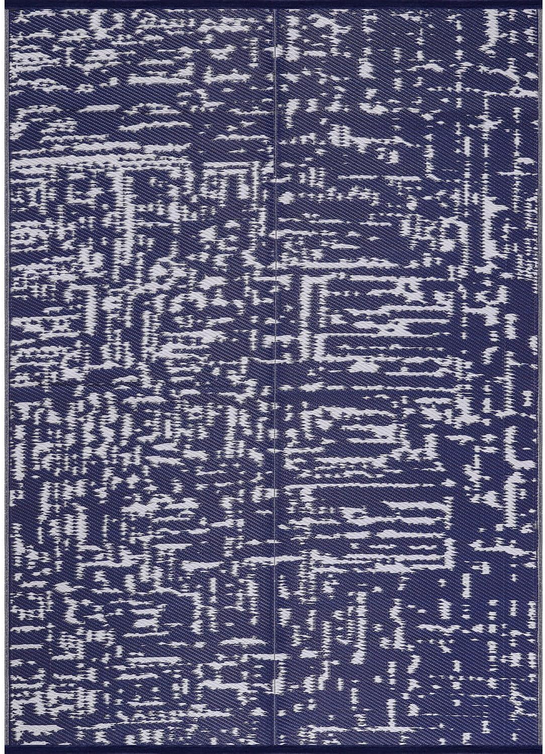 Blue and White Abstract Reversible Outdoor Rug 5' x 7'