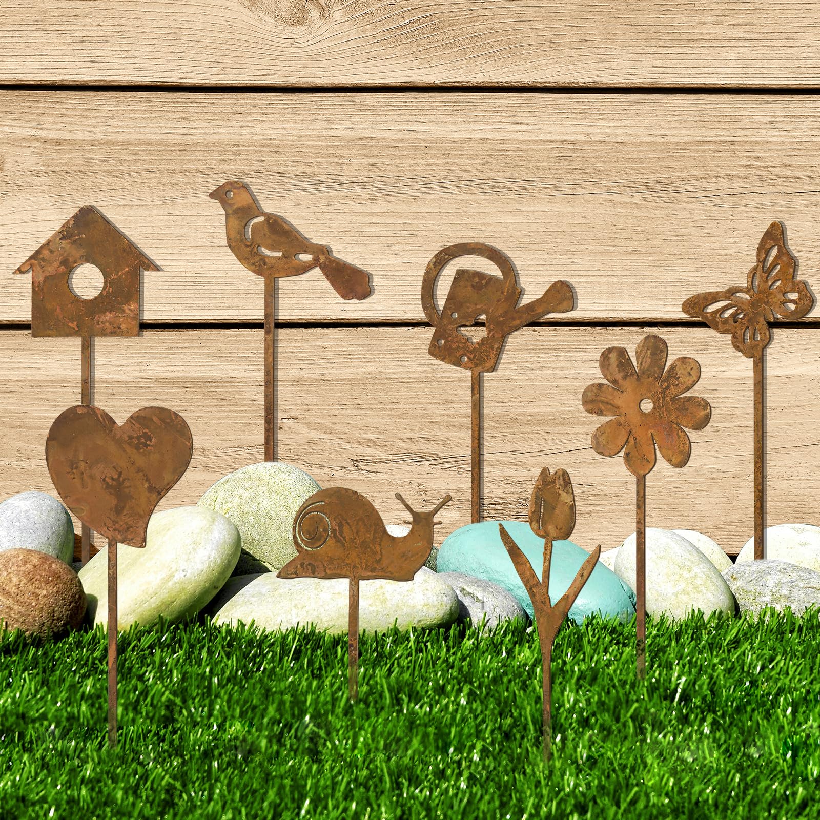 BOFUNX 8PCS Signes de Cour Signe de Pelouse en Fer Rouillé Forme de Fleur Oiseaux Cœur Papillon Panneaux Piquets de Jardin Décorations Printemps Extérieures Pelouse Clôture