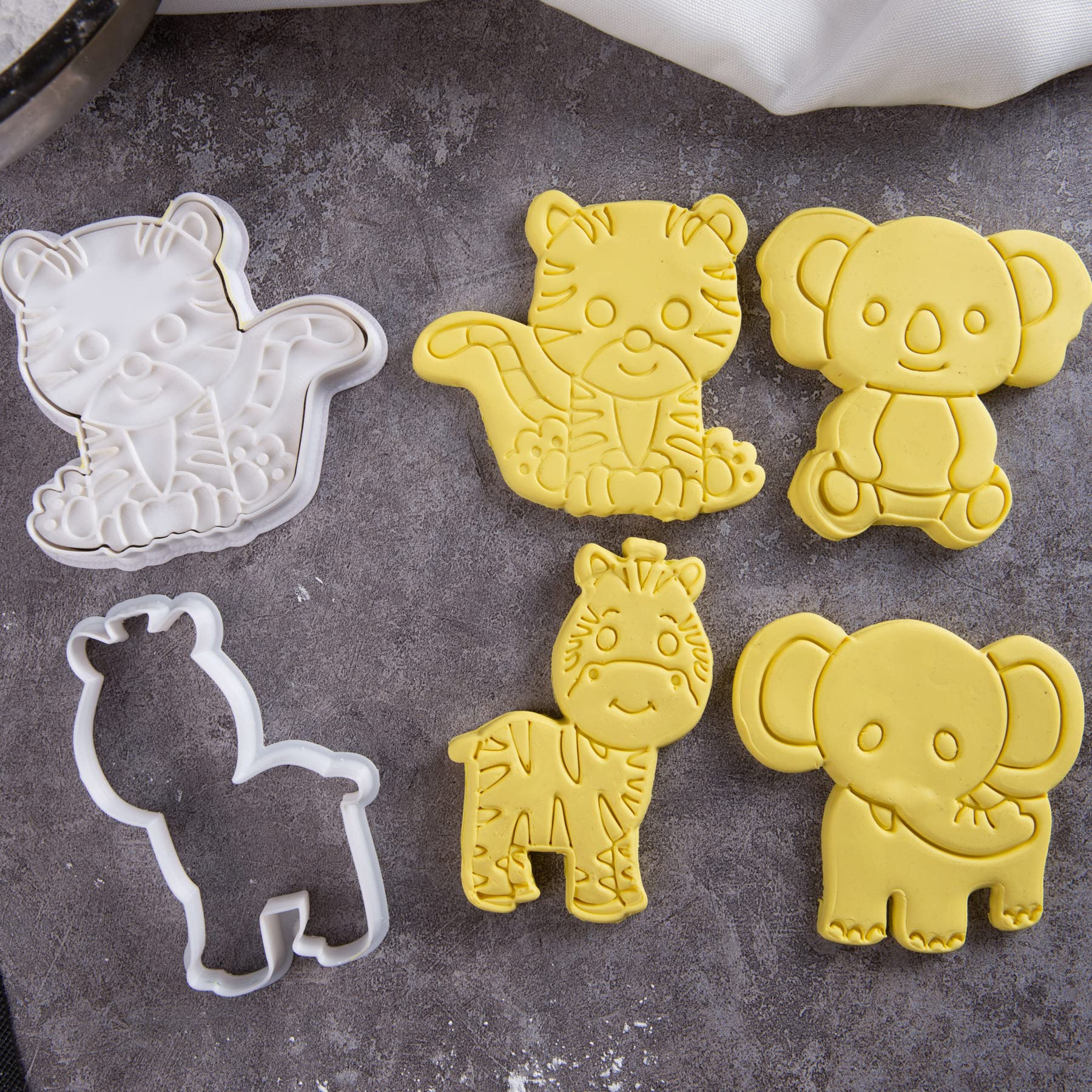 Juego de 8 cortadores de galletas de animales con mango de sello 3D para cocina de selva, formas de pastel de ácido poliláctico, decoración para niños, moldes de hornear de 3 pulgadas