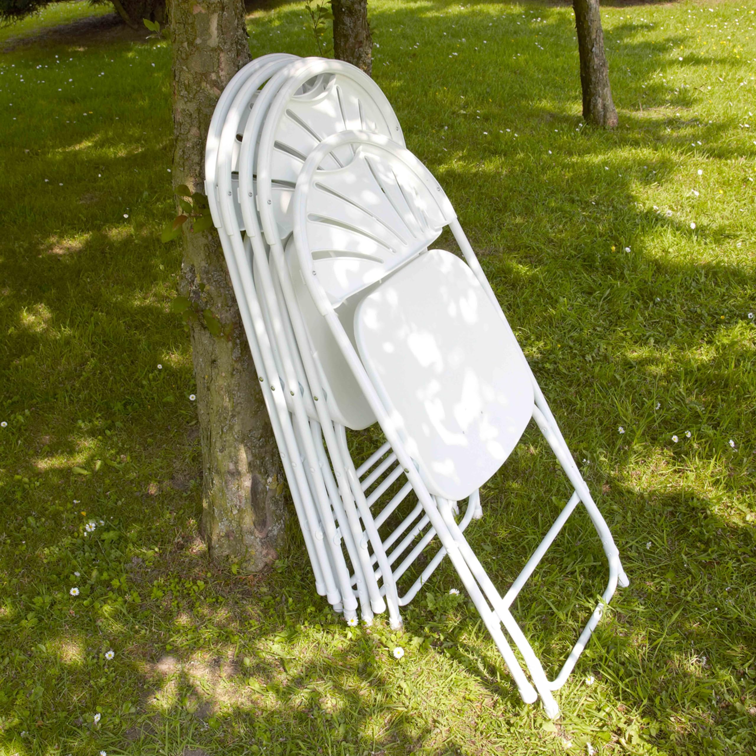 12 chaises Pliantes de réception ajourées
