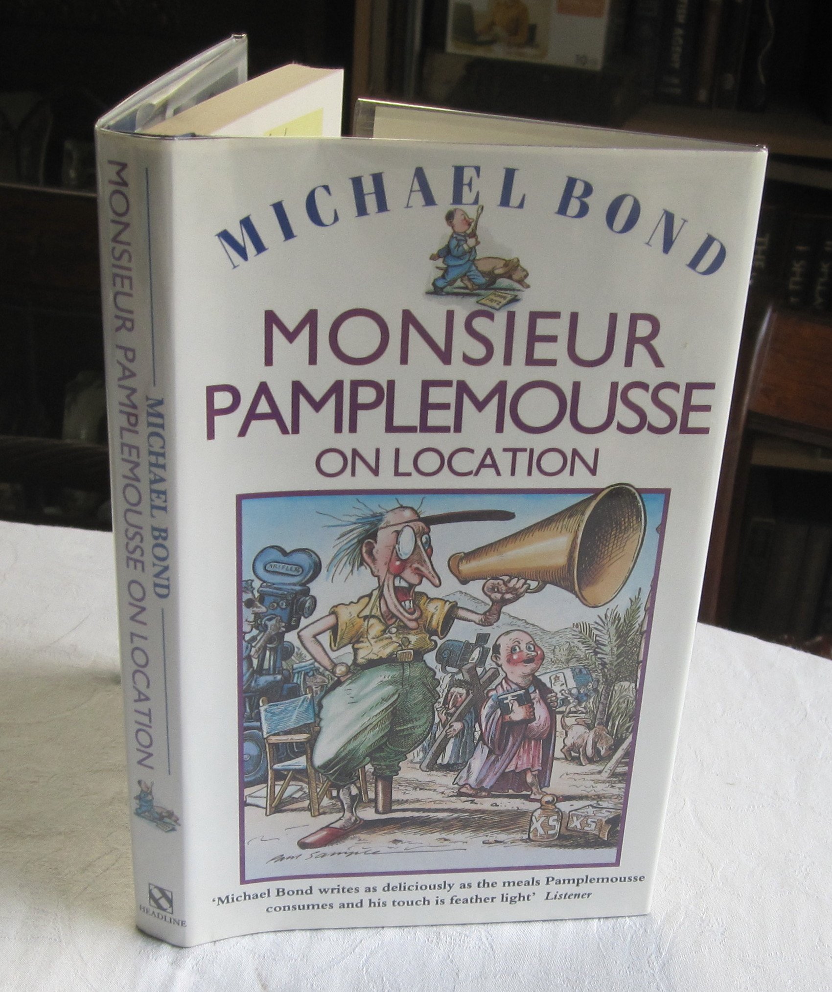 Buy Monsieur Pamplemousse on Location — BookShops.in