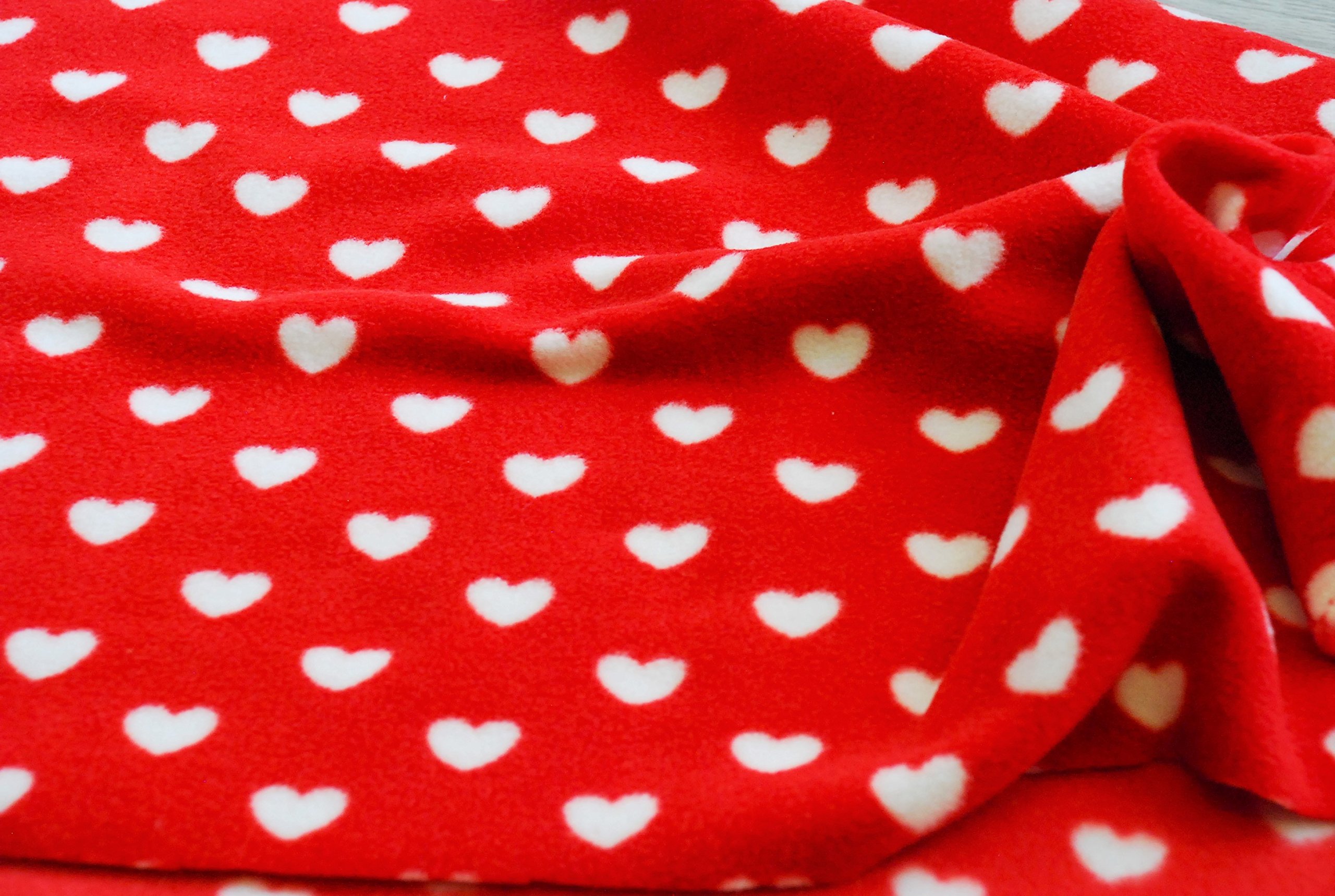 QUALITY Printed Anti Pil Polar Fleece Fabric Material - RED WHITE HEARTS