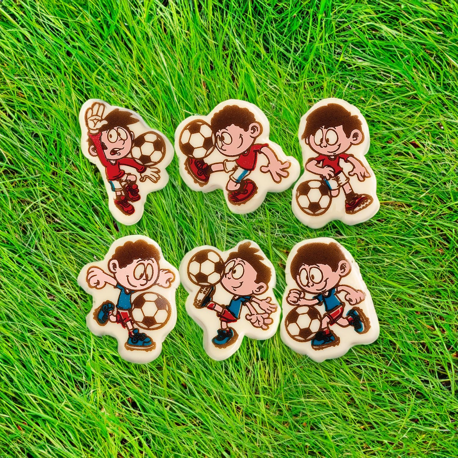 Günthart BackDecor 96 Schoko Fußballer aus weißer Schokolade kreative Schokoladenaufleger mit Fußballmotiven für Torten und Cupcakes