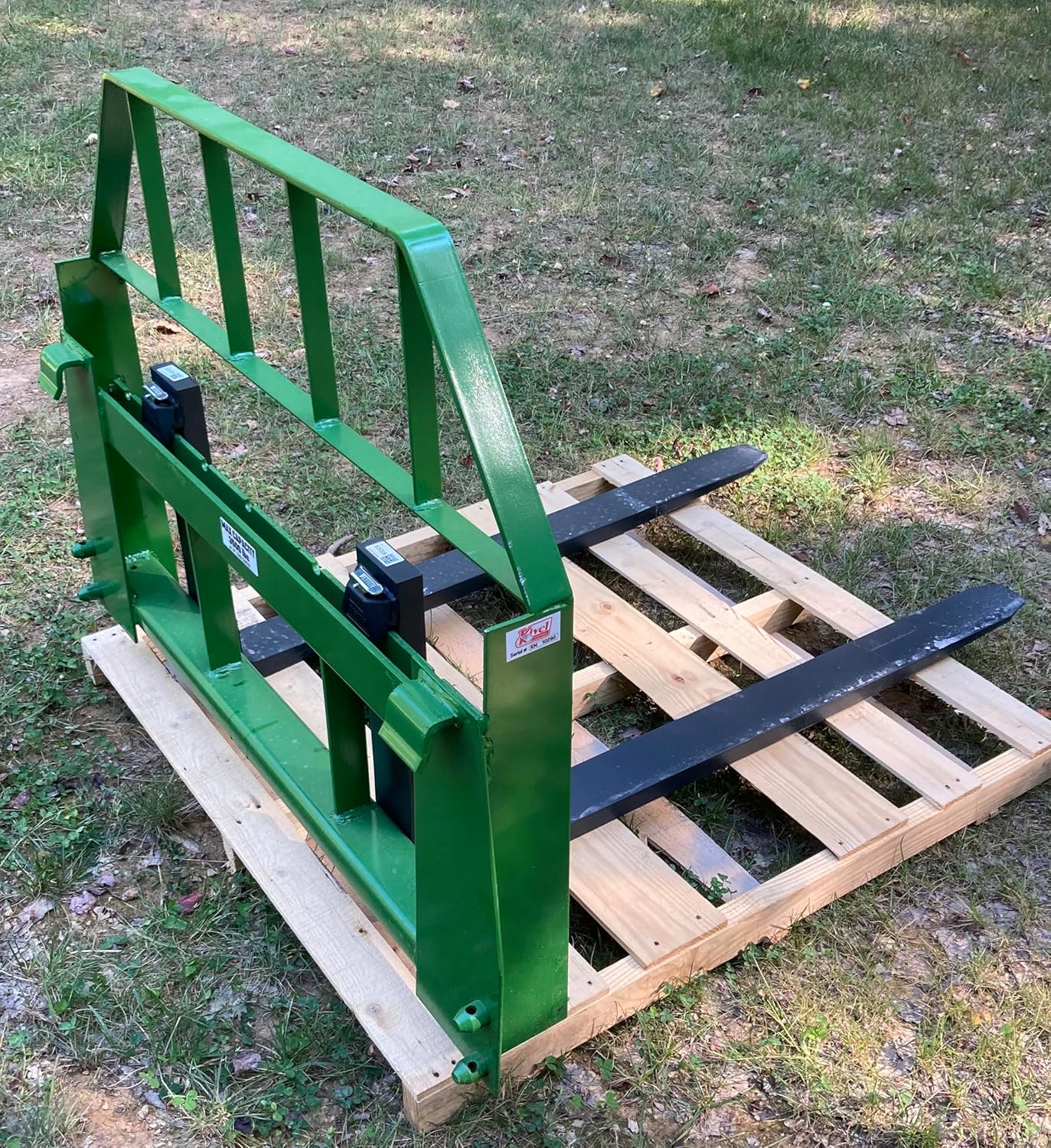 Kivel Pallet Fork Attachment for Jhn Deere Tractors, Jhn Deere Hook and Pin Style Mount, 48 in Forks, 3500lb Capacity Material Handling Attachment