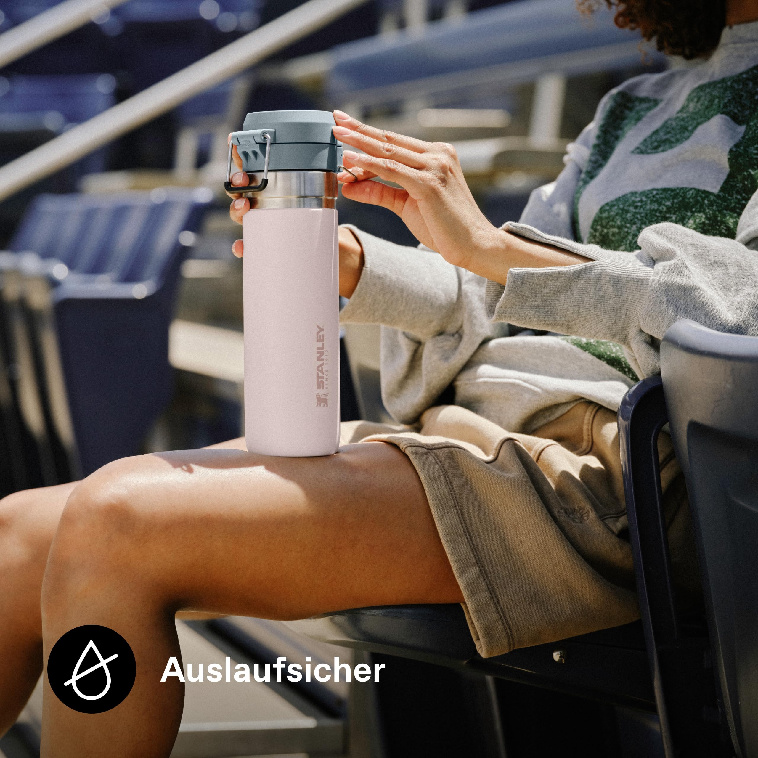 STANLEY 1913 Quick Flip Trinkflasche 1.06L - Rose Quartz | 18 Std. kalt - Auslaufsicher - BPA-frei - Spülmaschinenfest