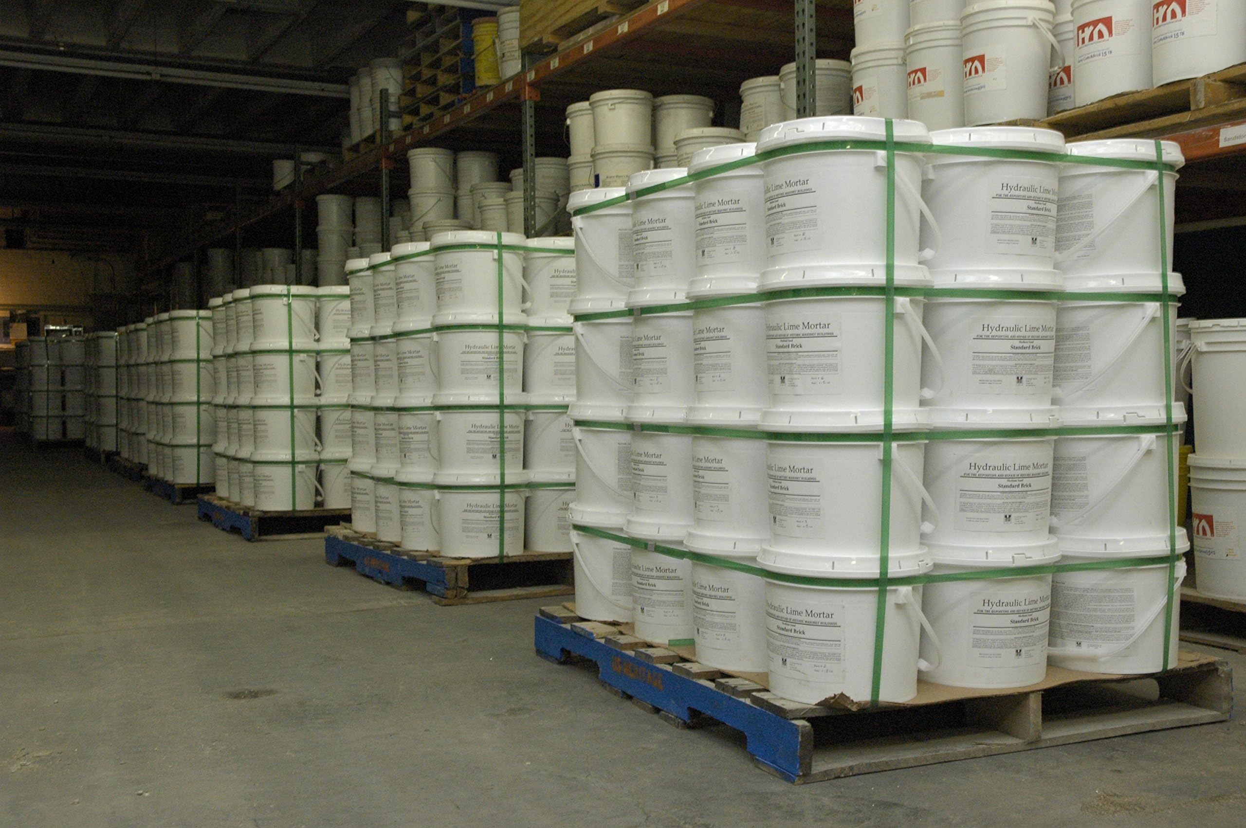 Hydraulic Lime Mortar Medium, Color Standard - 3.5 Gallon (Standard Color)