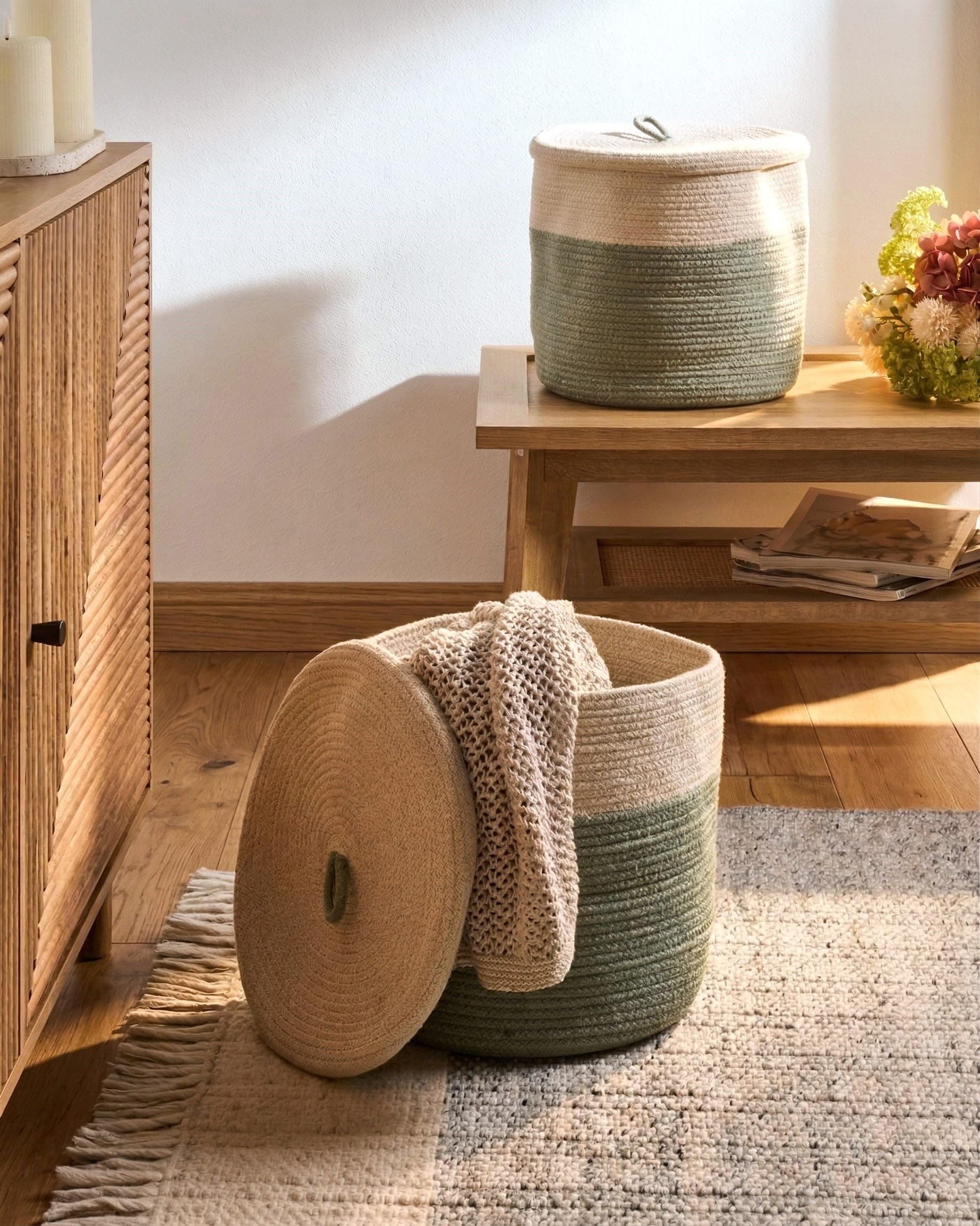 Korb 2er Set Baumwolle hellbeige/grün geflochten gestreift mit Deckel Boho-Design Silopi