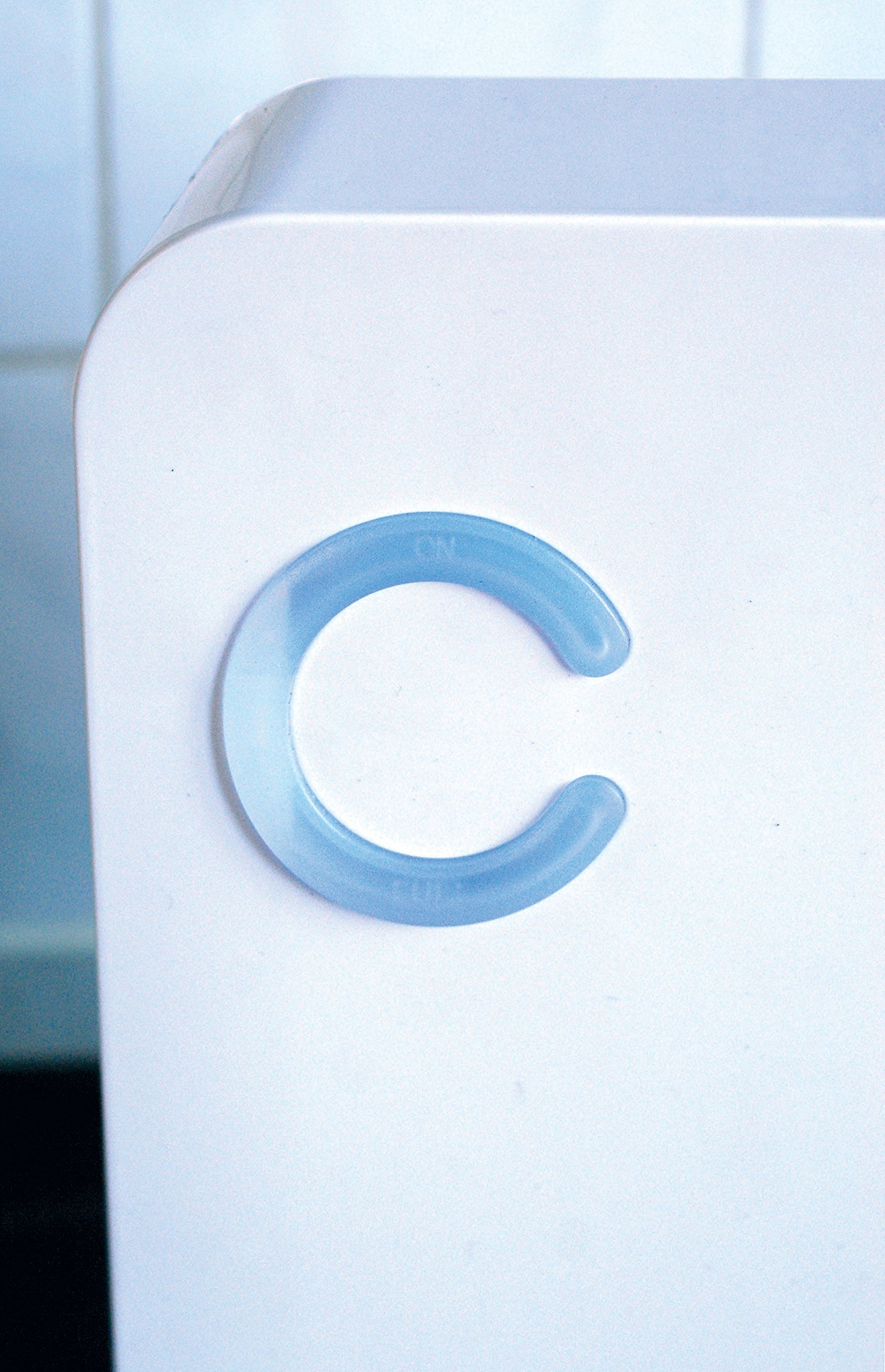 Leisurewize LW573 Mini Compact Portable Dehumidifier With Auto Cut Off Led Indicator Remove Moisture Home Caravan Car - View #3