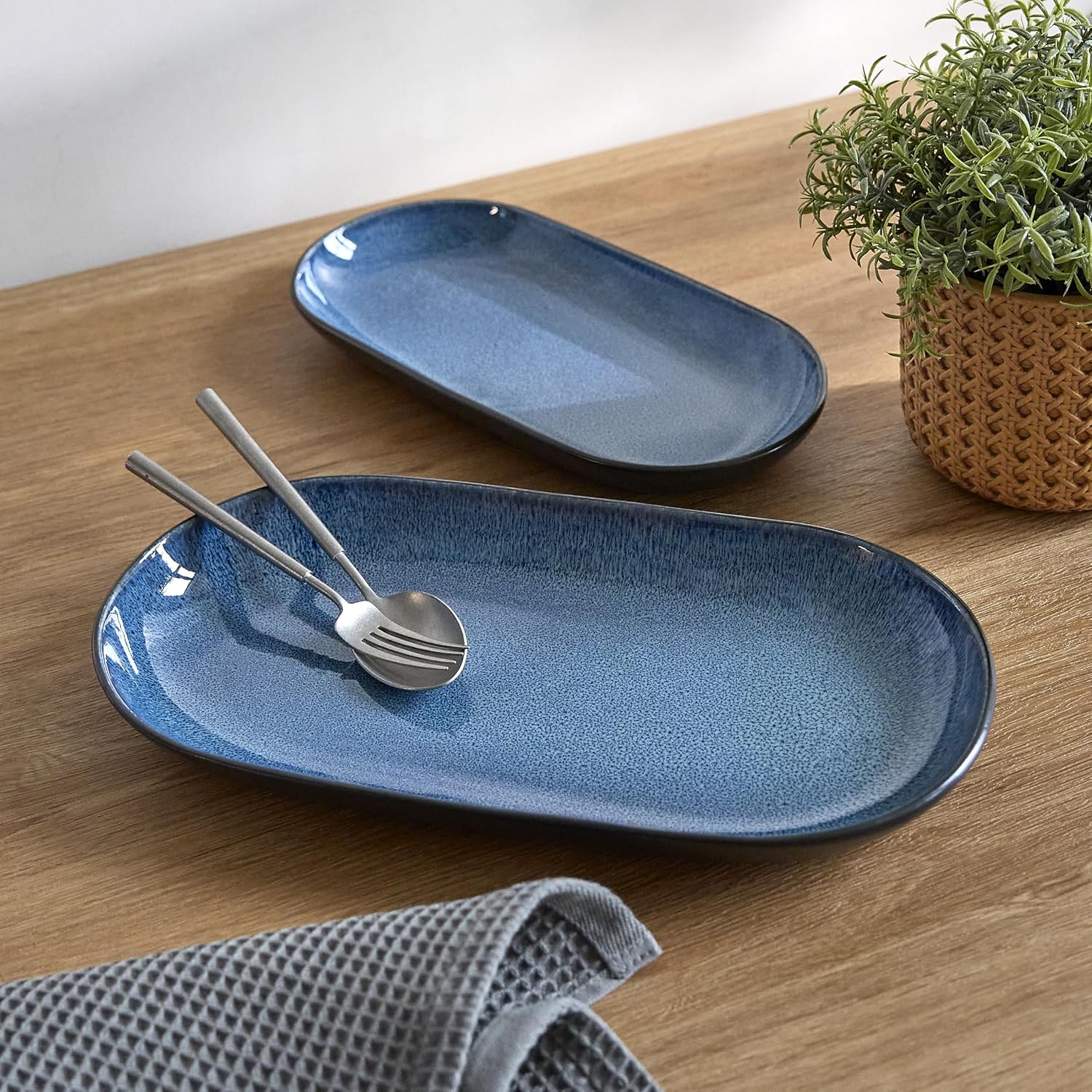 SANGO Resona Blue Serving Platters Set of 2, 14/12 Inch Stoneware Serving Dishes for Entertaining, Glossy Party Serving Trays with Reactive Glaze, Buffet Oval Platters for Bread, Appetizer, Cheese