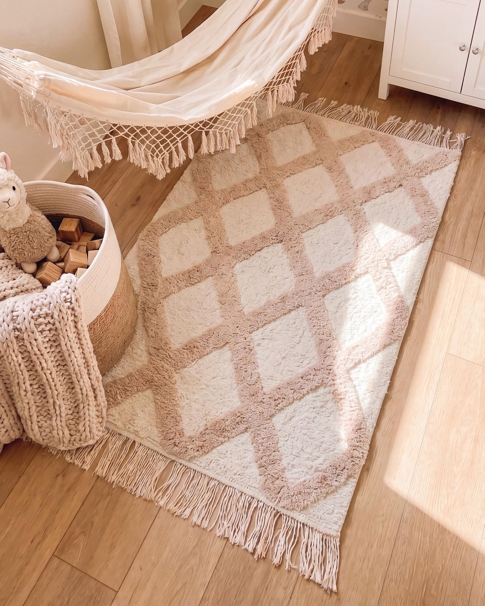 Beliani Tapis Bohème en Coton 60 x 90 cm Accessoire Salle de Bain Décoration pour Enfants Beige Punsari