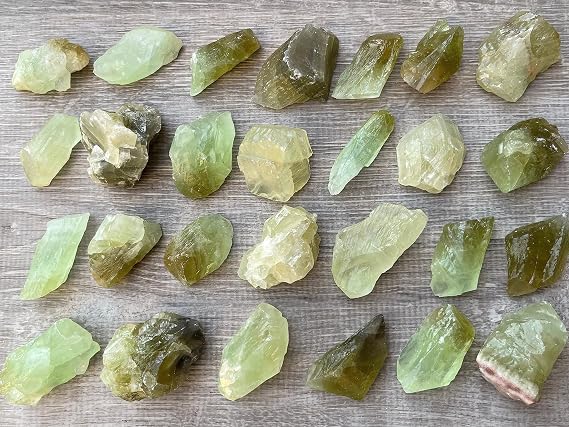 GAF TREASURES Wholesale Calcite Rough Natural Stones - Bulk Raw Crystals for Decor, Tumbling, Cabbing, Polishing, Fountain Rocks, Wicca, and Reiki Crystal Healing (Green Calcite, 0.5 Pound)