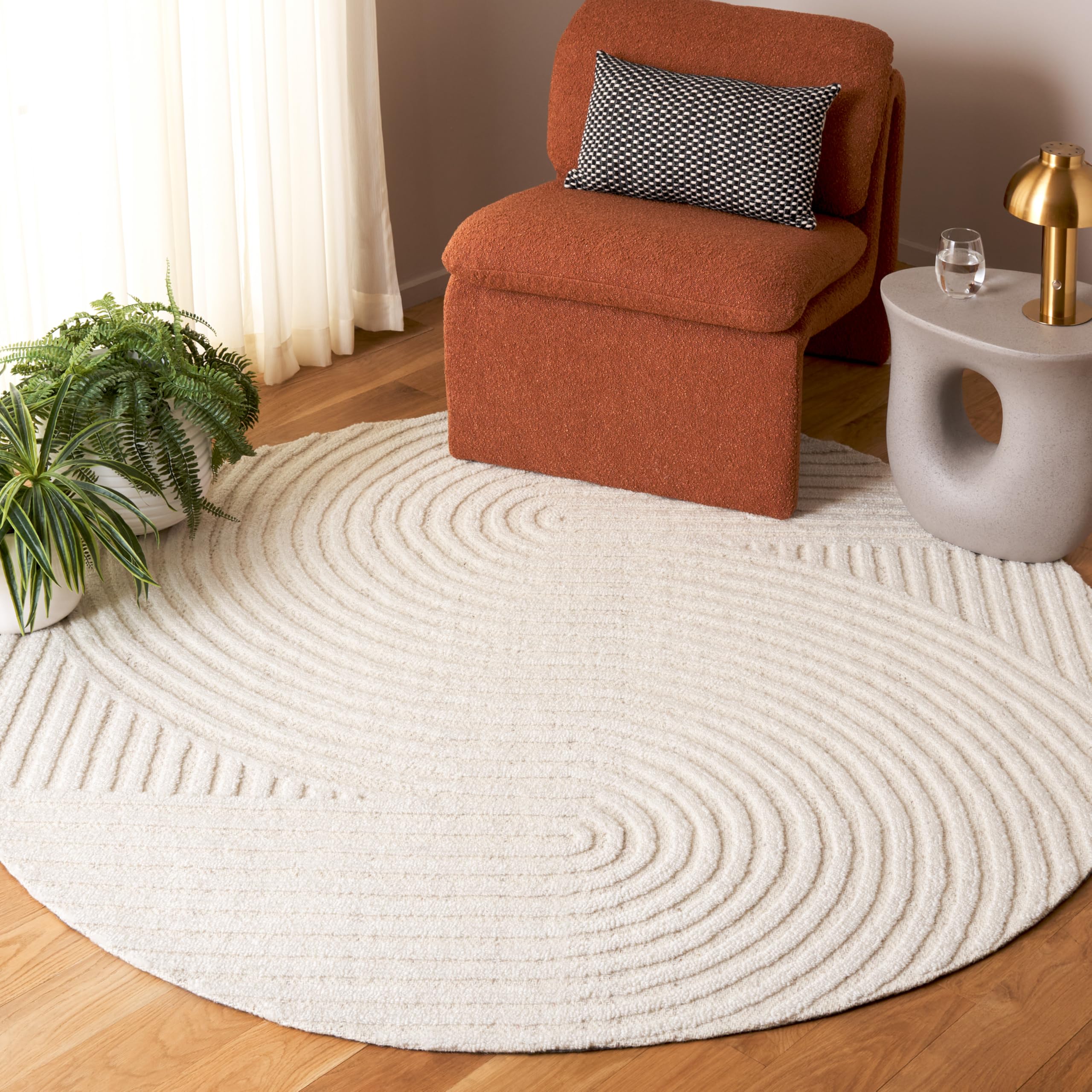 SAFAVIEH Southampton Collection Area Rug - 8' Round, Ivory, Handmade Wool Blend, Ideal for The Living Room, Dining, Bedroom (SHA301A)