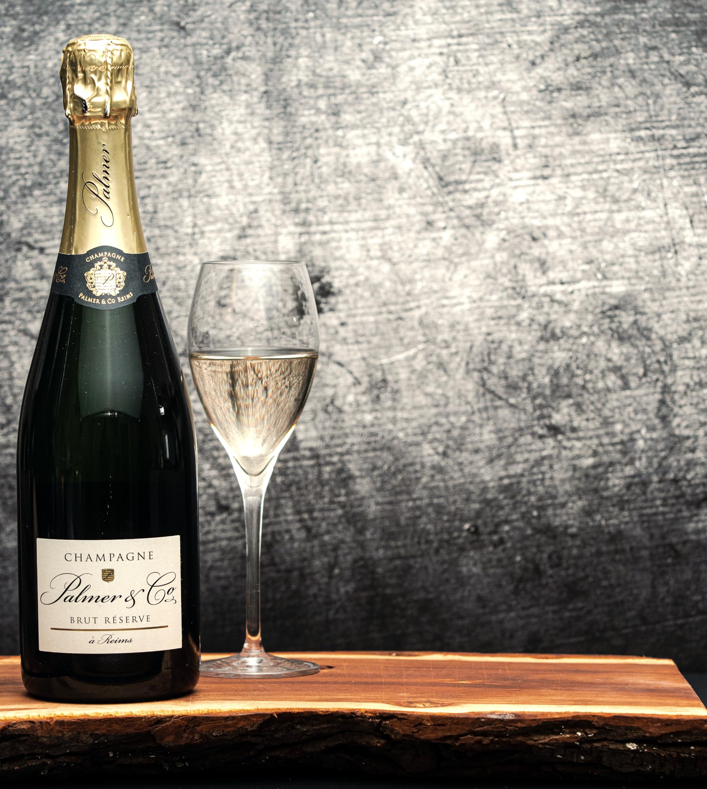 Geschenkset Champagner mit feinsten Schokoladentrüffeln aus Frankreich | Präsentkorb mit Champagner für Männer & Frauen zum Geburtstag, Weihnachten und Jubiläum