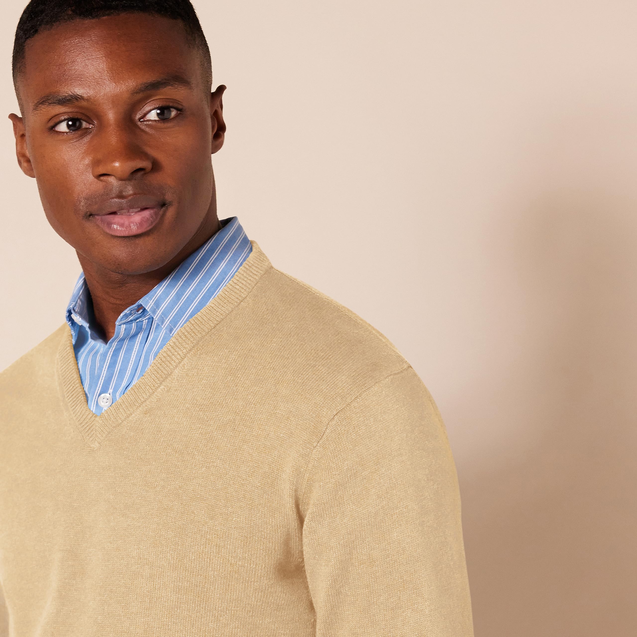 Amazon Essentials Uomo Maglione Pullover con Scollo a V (Disponibile in Taglie Big & Tall)