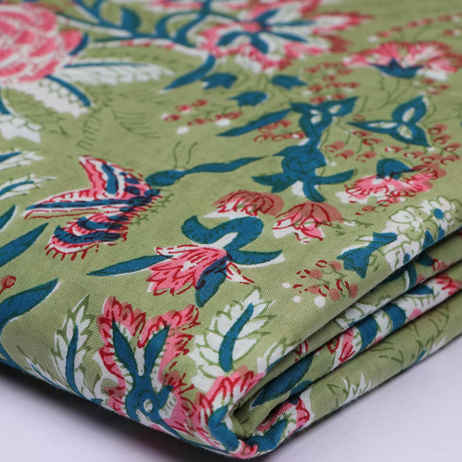 INDACORIFY Screen Print Floral Fabric Cotton for Sewing and