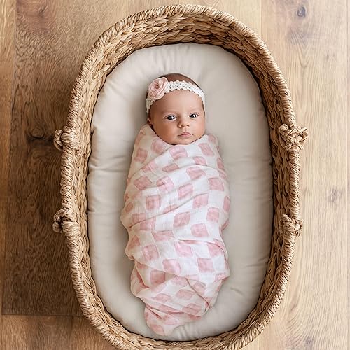 Miniatura 8 de Mantas de muselina para recién nacido, paquete de 4 mantas de bebé de algodón orgánico, grandes, 31.5 x 43.3 pulgadas, transpirables, suaves, para