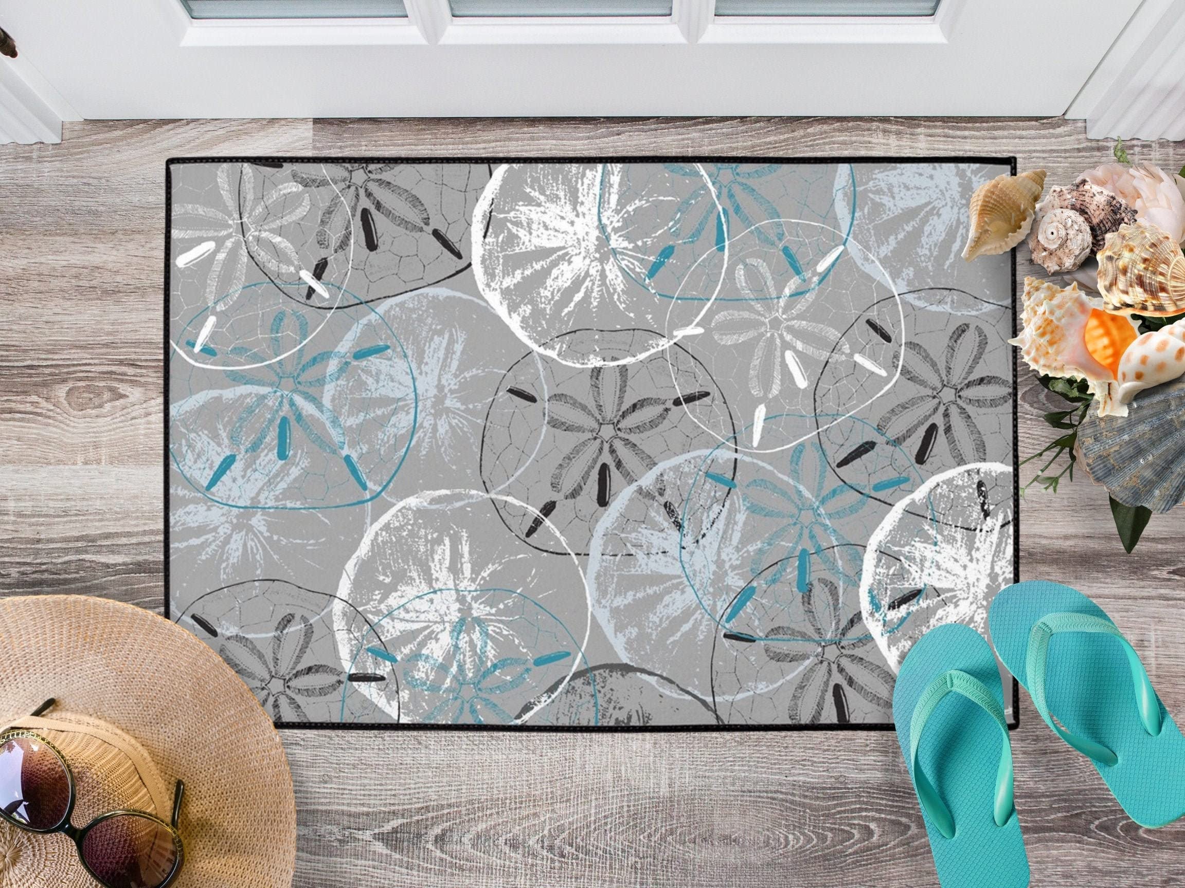 Cute Sand Dollar Welcome Mat - Coastal Decor, Indoor/Outdoor 20x32 inch