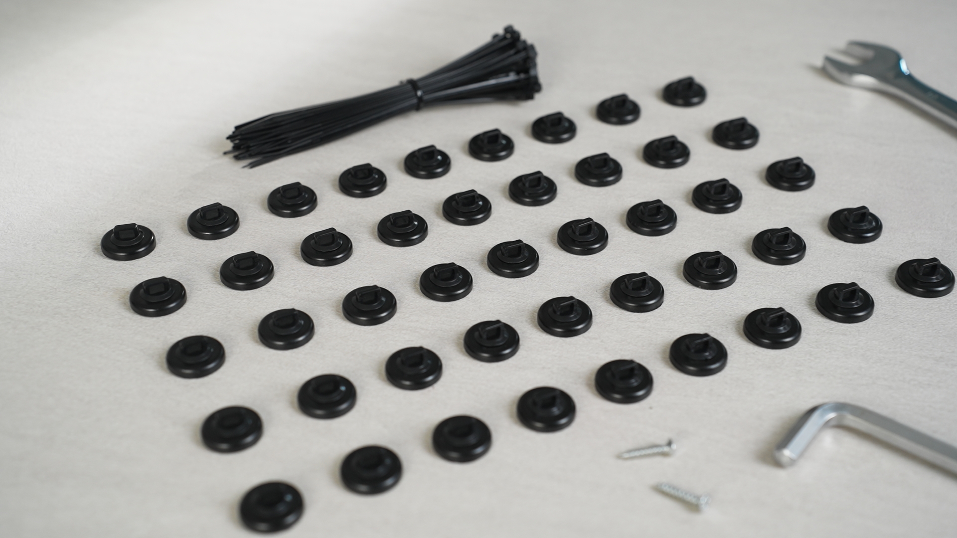 Amazon.com: Leinuosen 30 Set Magnetic Zip Tie Mount and Nylon