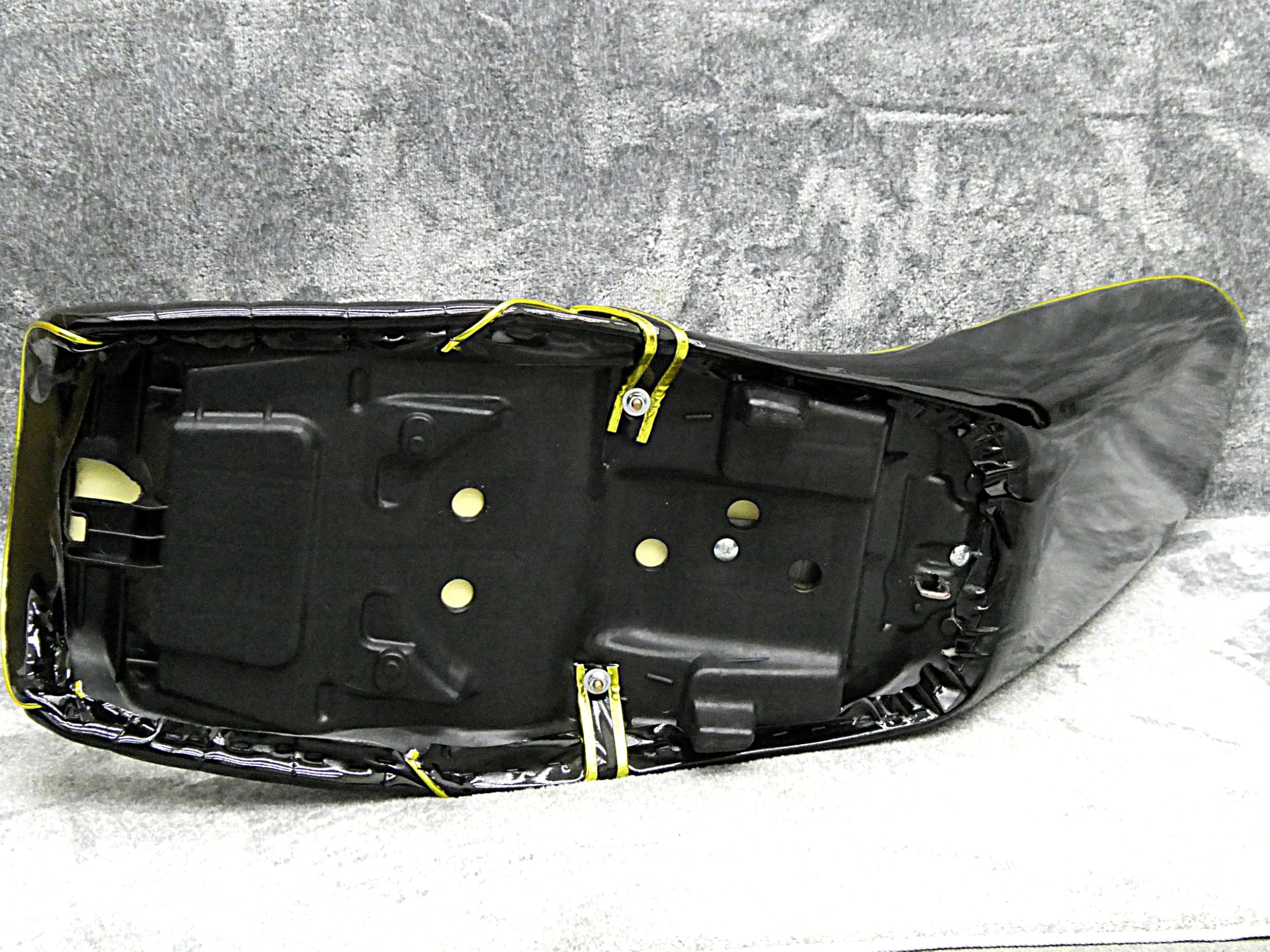 Amazon | NC39 NC42 黒金エナ 三段シート 補強入り55cm