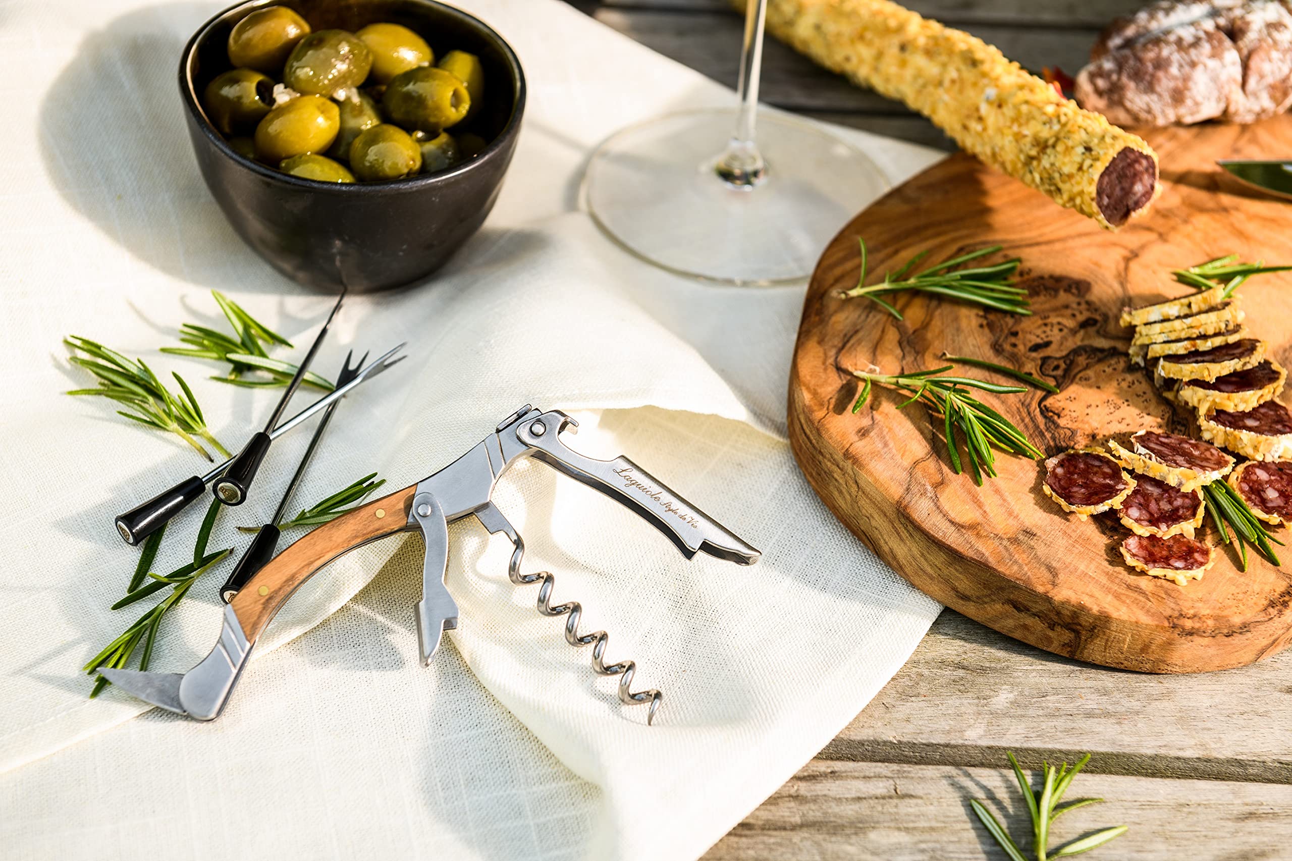 Laguiole Style de Vie Sacacorchos, abrebotellas con cortador de láminas, madera de olivo