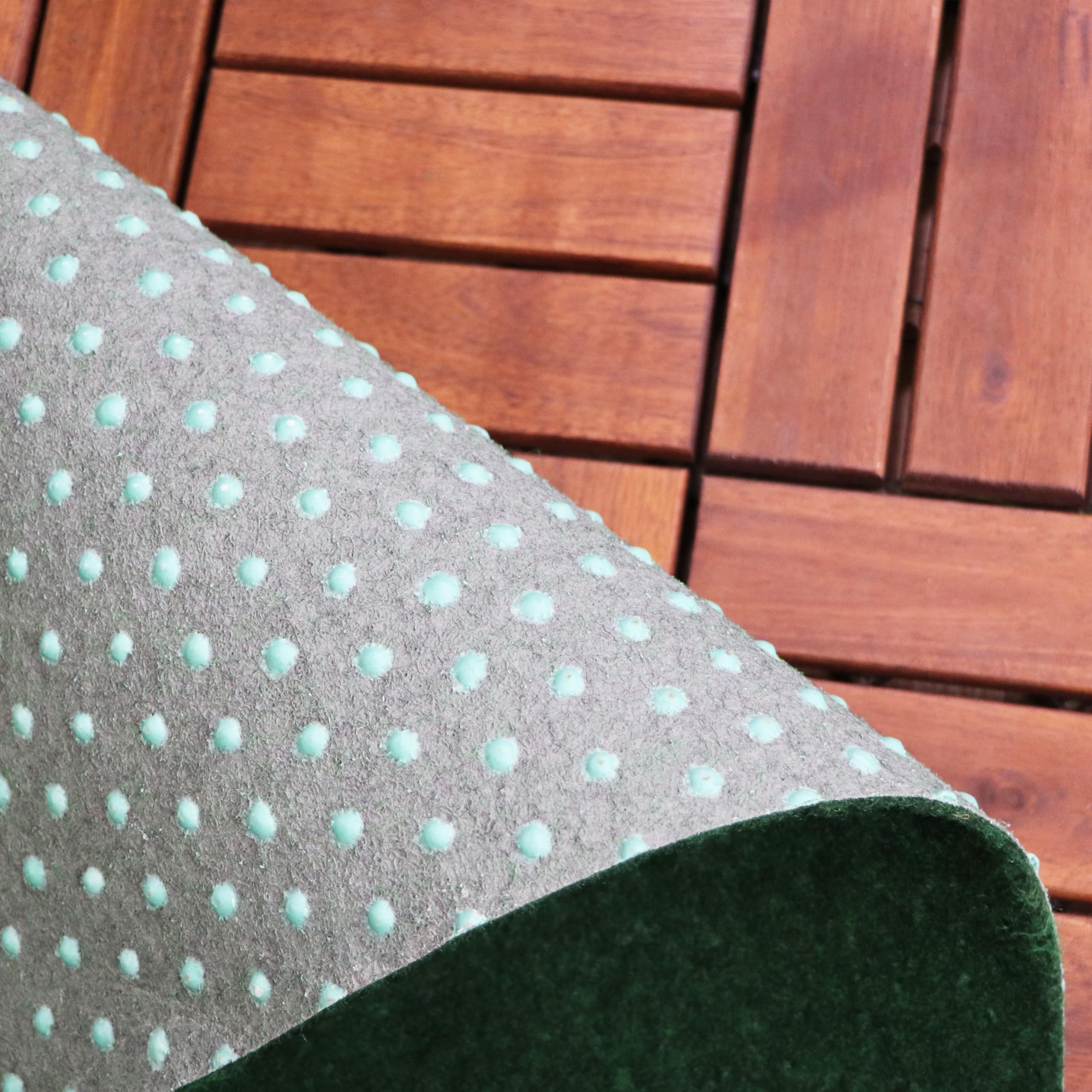 Primaflor Rasenteppich | Grün, 4,00m x 3,00m | Comfort | UV-stabil & schnelltrocknend | Mit Noppen | Kunstrasen-Teppich für Balkon, Terrasse & Poolbereich | Outdoor Bodenbelag | Balkonteppich