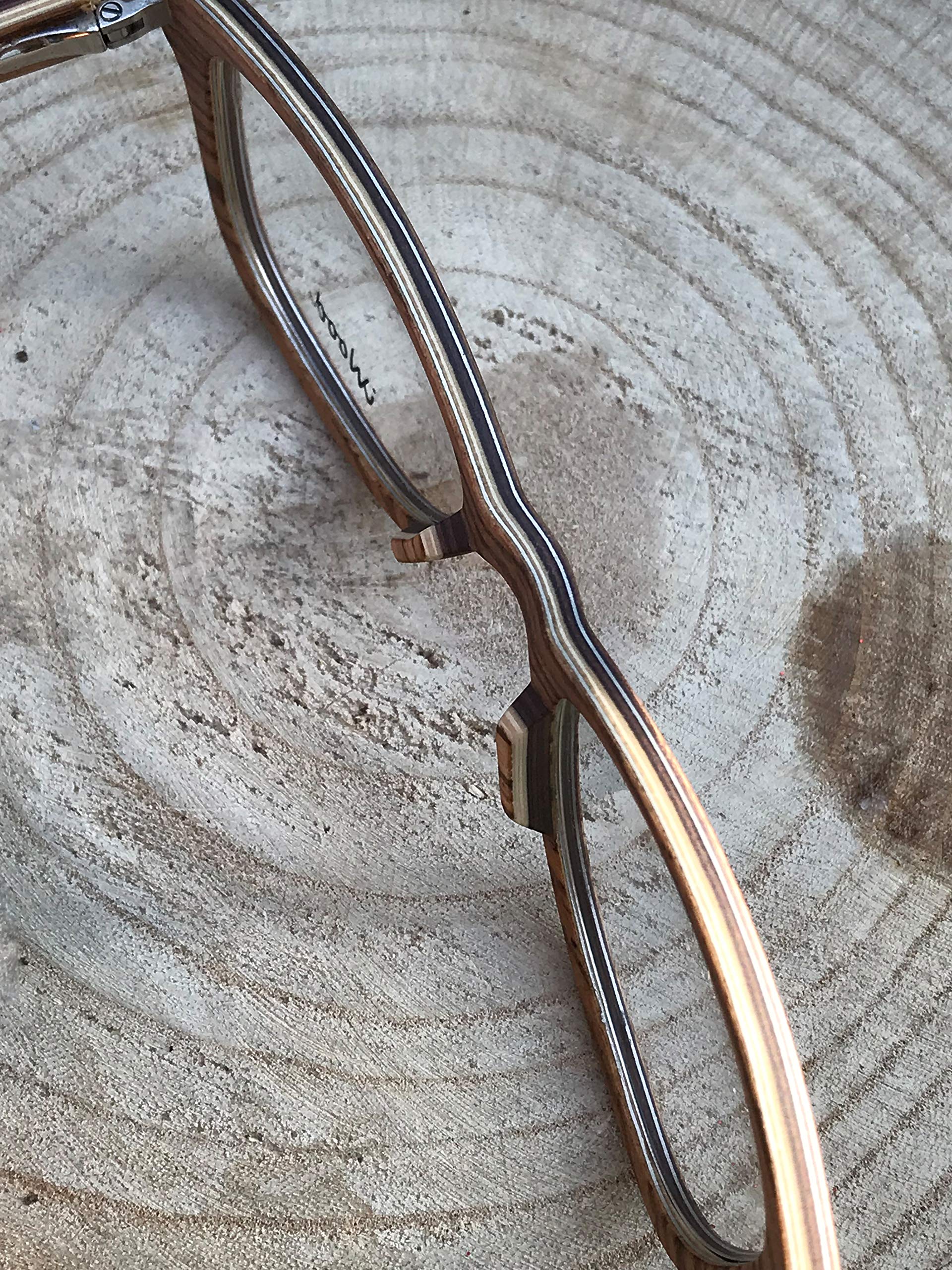 iWood Sonnenbrille aus Holz Modell 05 Nussbaum & Birke für Damen & Herren | Echtholz, Echtholzbrille, UV400 = 100% UV-Schutz, Brillenmanufaktur aus Deutschland
