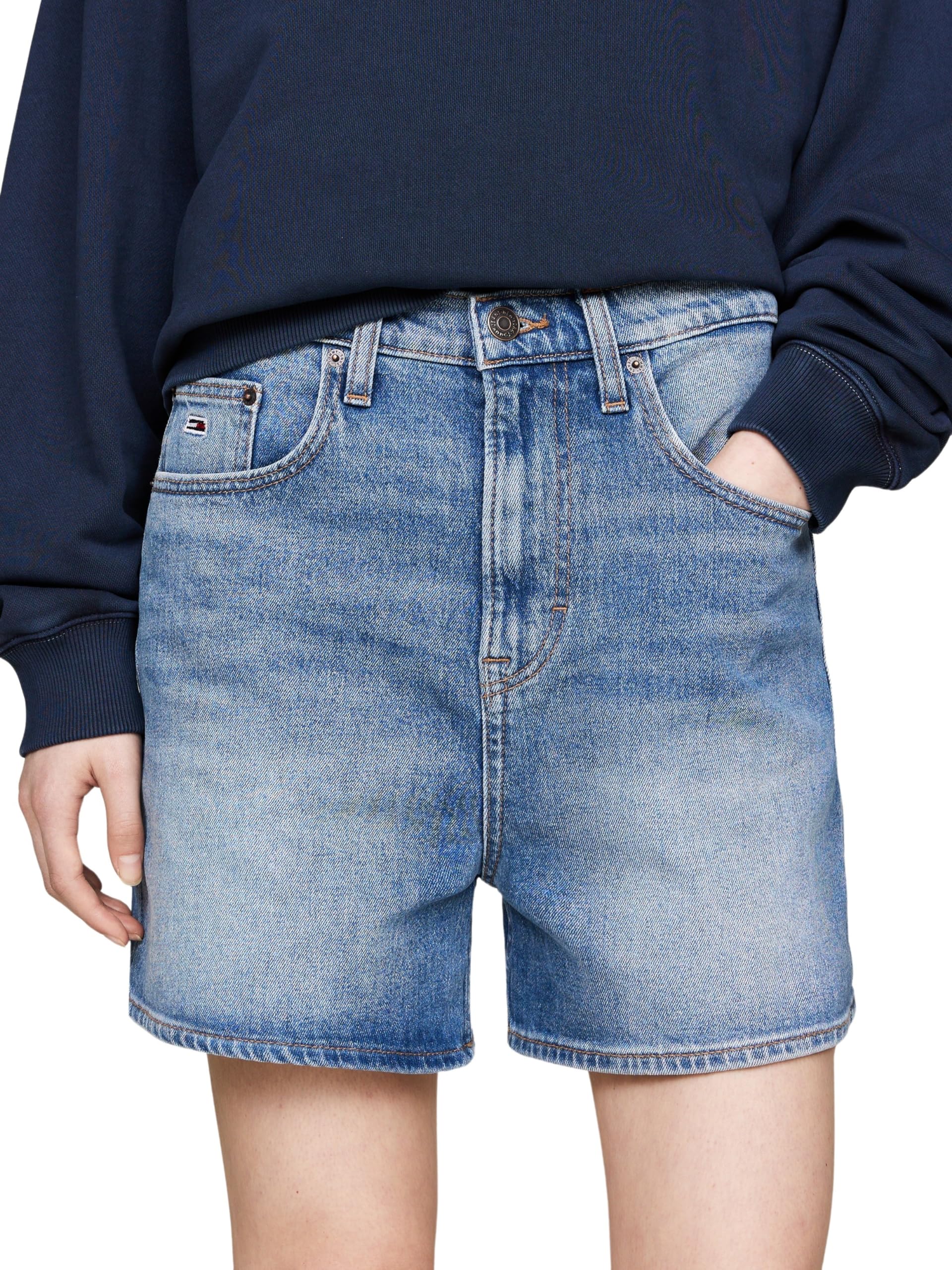 Mode von Calvin Klein & Tommy Hilfiger