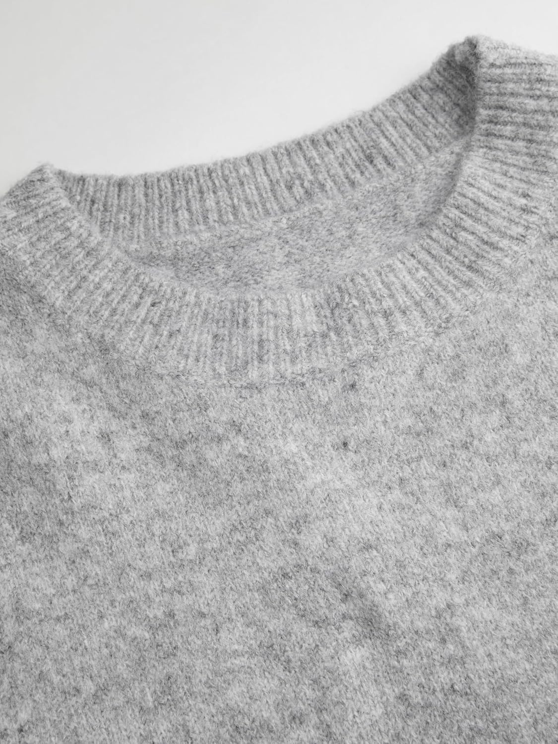 CIDER Women's Knit Sweater Vest Loose Fit Sleeveless Round Neck Oversized Pullover Sweater - Image 2