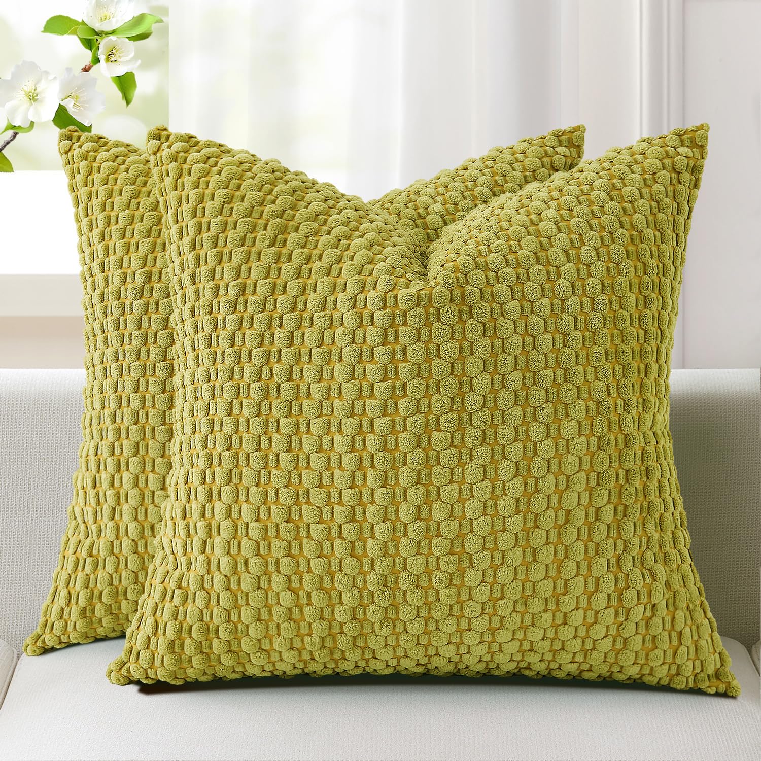 Kevin Textile Soft Corduroy Cushion Covers 45 x 45 cm Set of 2, Soft Granule Decorative Square Cushions Covers 18x18 Inch with Invisible Zipper for Chair Couch Sofa Bedroom, Green