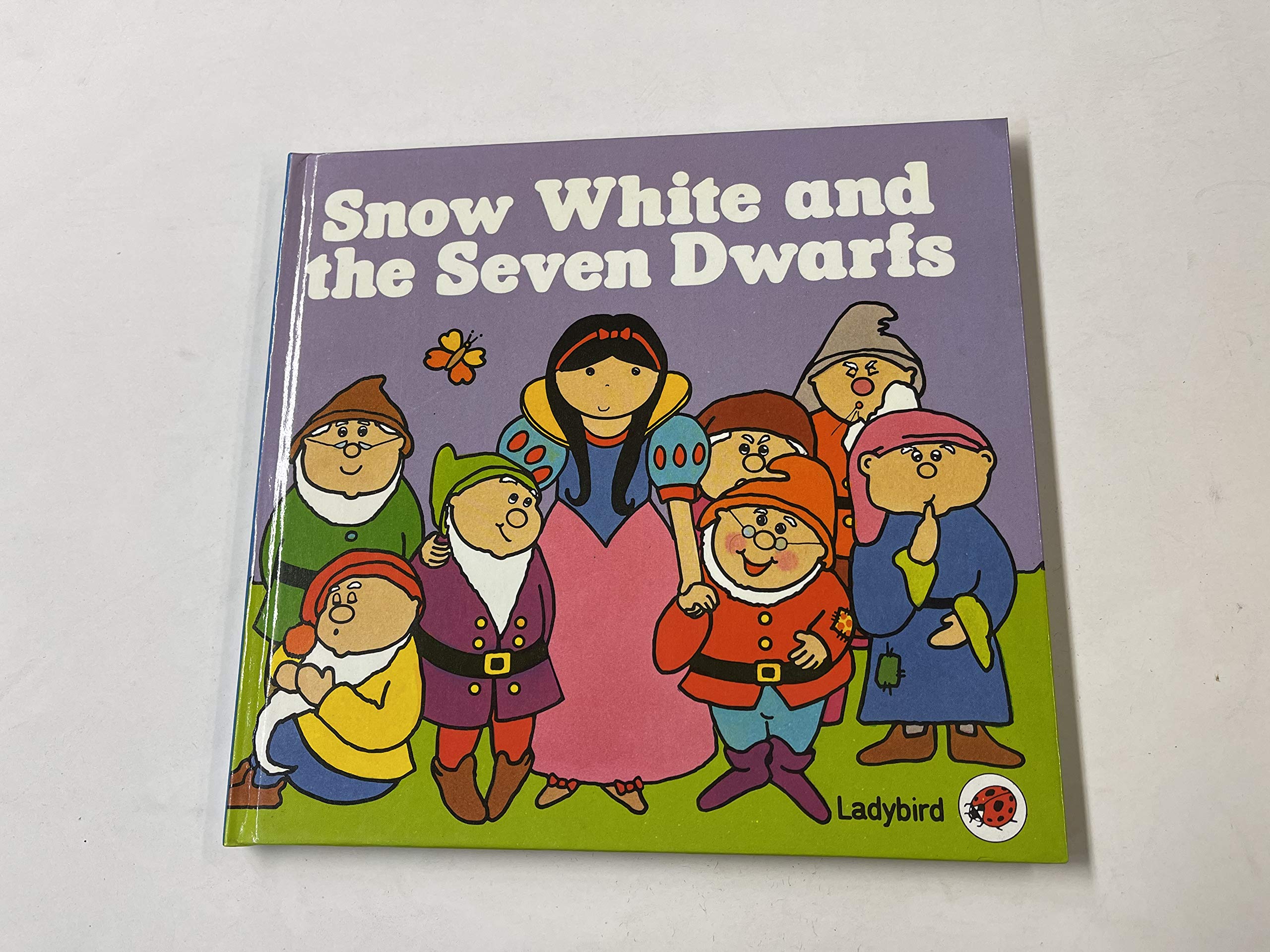 Snow White And the Seven Dwarfs: 5 (First Fairy Tales)