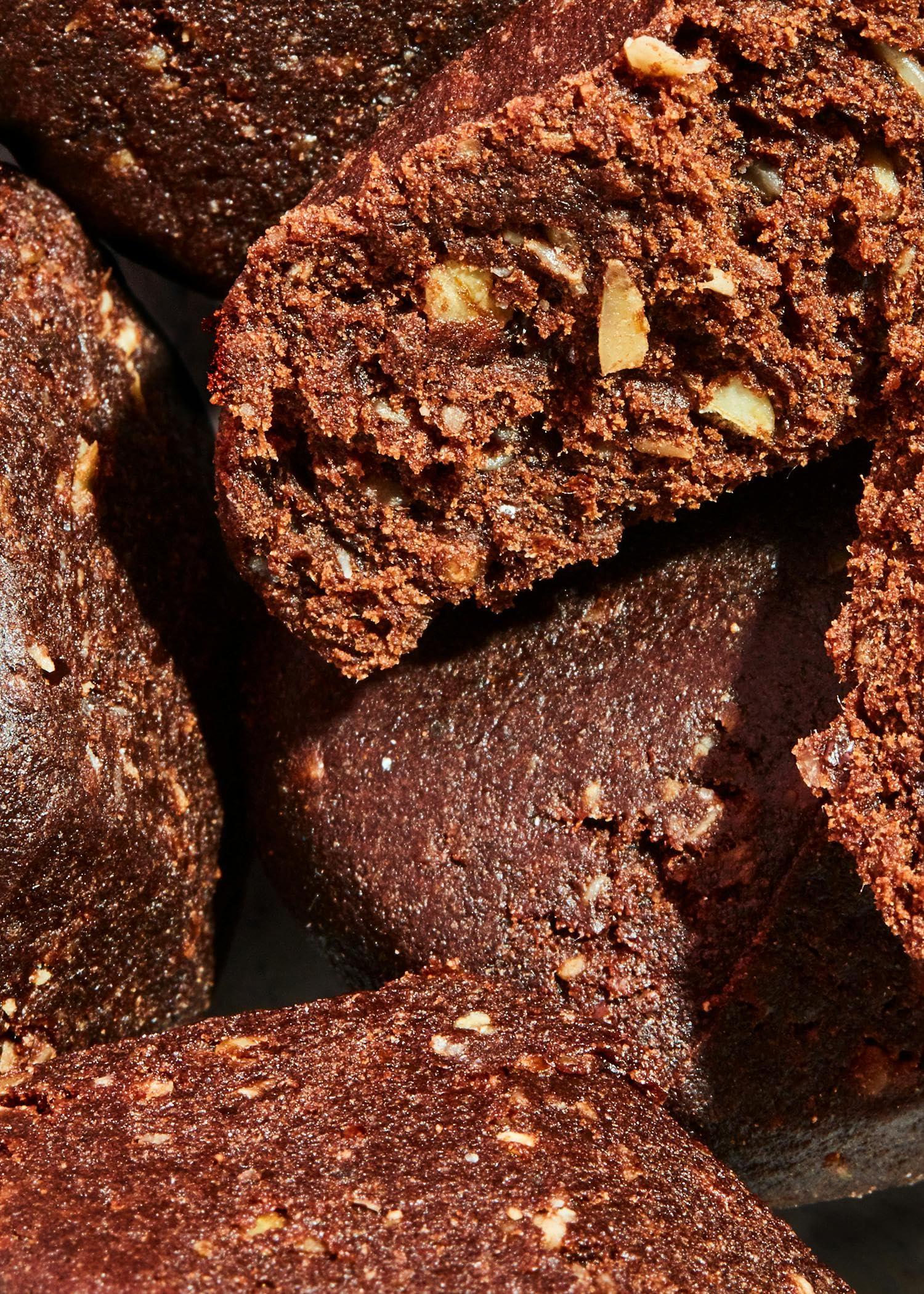 KoRo - Protein Ball saveur Brownie 14 x 30 g - Source de protéines végétales (16g/100g) - À base de dattes et de cacao - Snack vegan