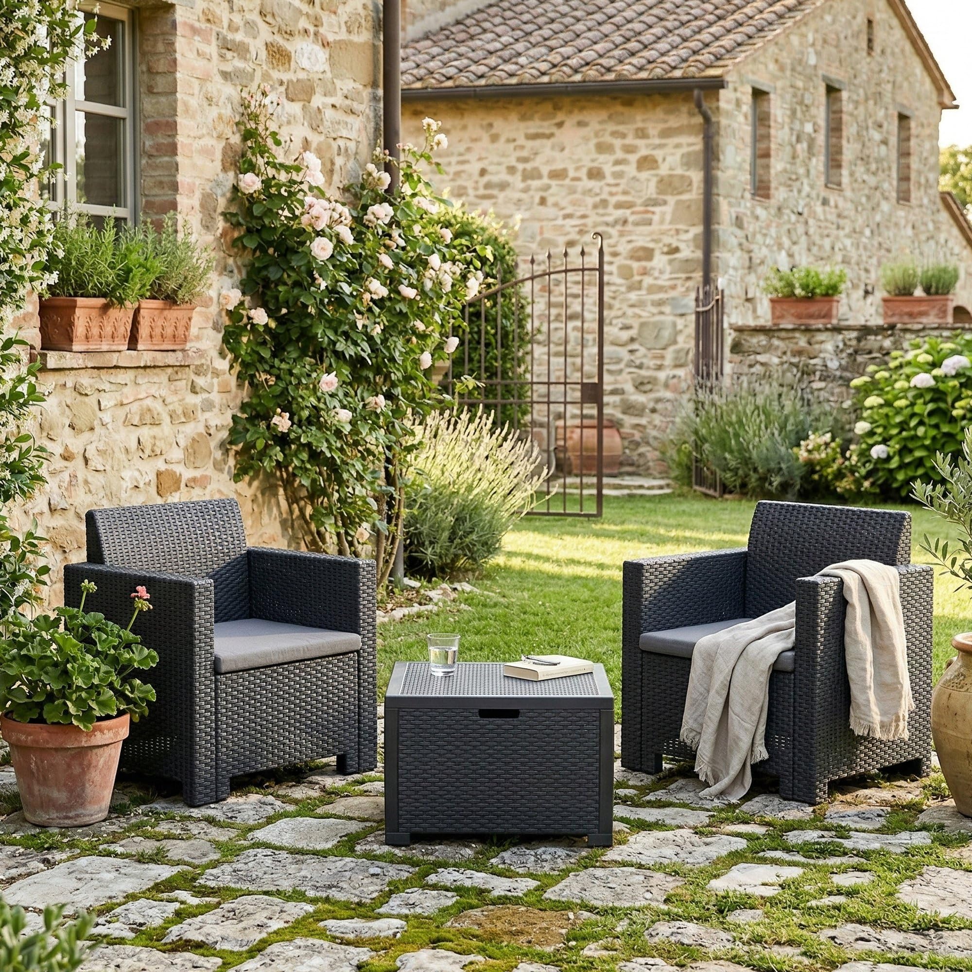 Dmora Salotto da Esterno Neptune, Set da Giardino con Cuscini, Salottino Indoor e Outdoor Effetto Rattan, 100% Made in Italy, Antracite