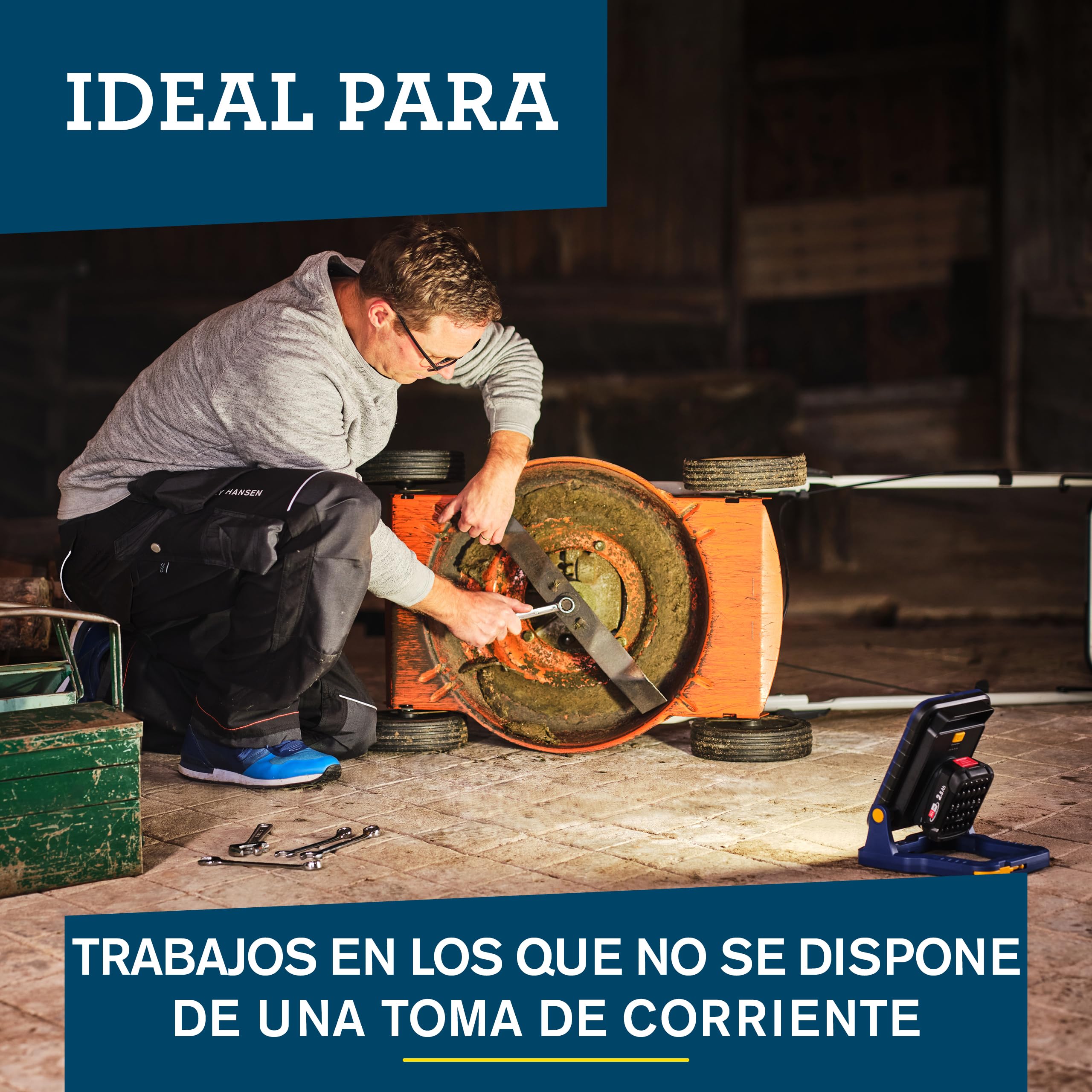 Rapid Luz de trabajo LED BWL2400 18V, luz de trabajo LED inalámbrica a batería, 2400 lúmenes, cabezal inclinable 180°, soporte para trípode, gancho, para lugares de trabajo, sin batería ni cargador