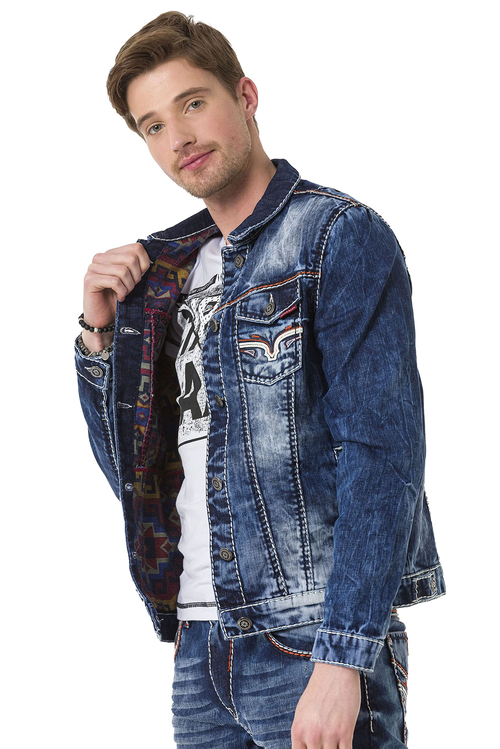 Cipo & Baxx Herren Jeansjacke Series – Klassische Denim, Leder, Sport Verschiedene Jackenmodelle – Knopf und Reißverschluss – Sweat-Kapuze und Sweatärmeln – mit Modernen Komfort-Details
