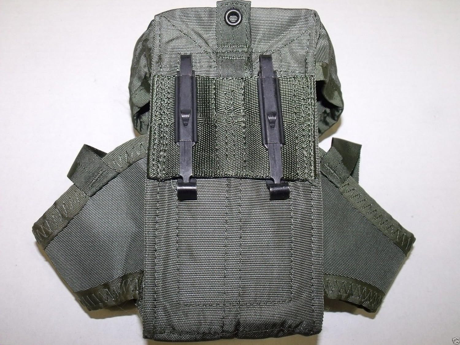 Unicor New US Army Military Ammunition Ammo OD Olive Drab Green 300 Round Magazine M16 Rifle Hand Grenade LC-1 Small ARMS CASE Pouch with Alice Clips by US Goverment GI USGI : Sports & Outdoors