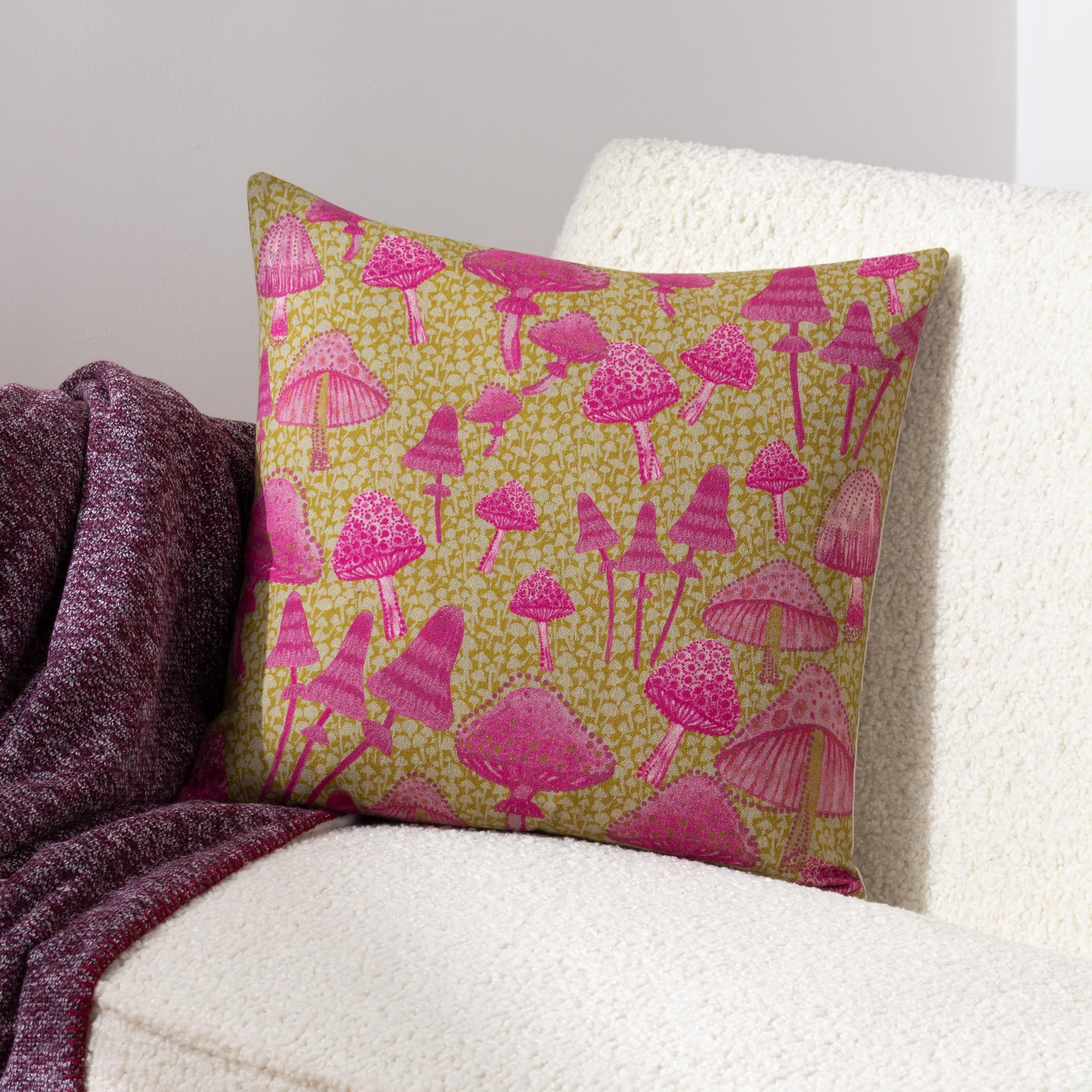 Furn Unisex Purple Mushroom Fields Abstract Woven Cushion In 45Cm X 45Cm