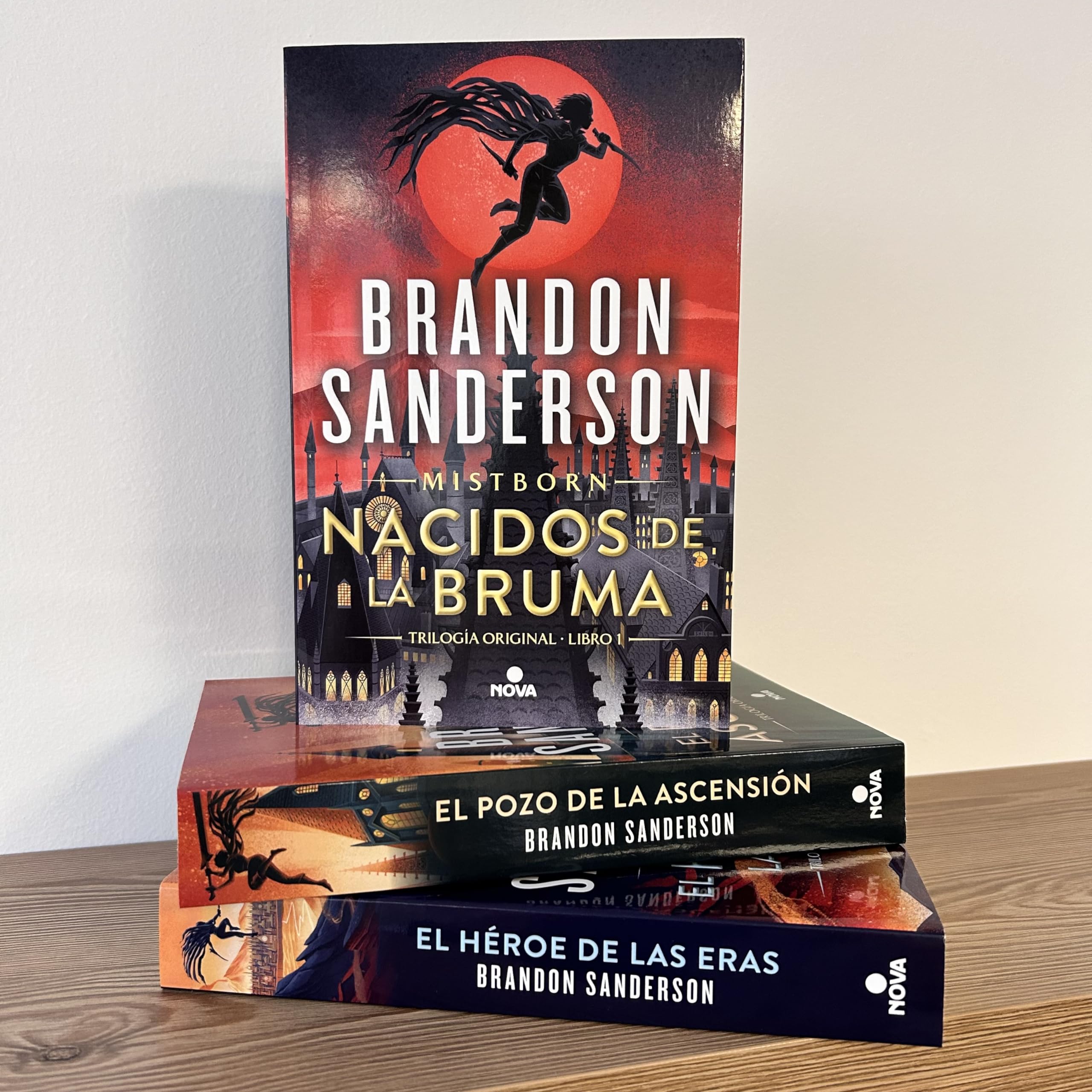 Estuche Trilogía Original Mistborn (Nacidos de la Bruma | El Pozo de la Ascensión | El Héroe de las Eras) (Trilogía Original Mistborn) (Nova)