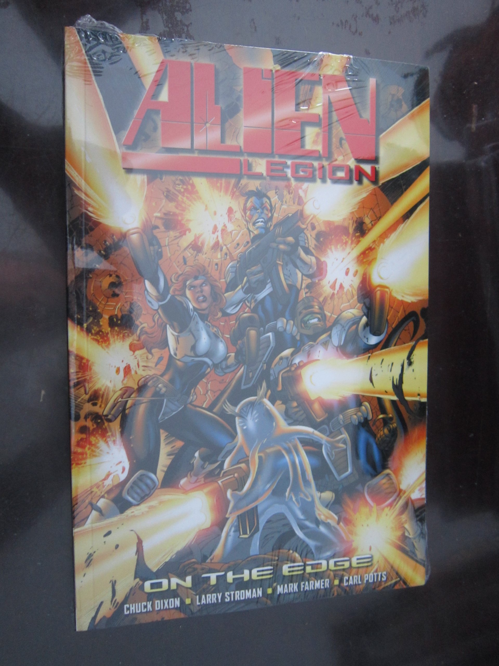Alien Legion on the Edge (Alien Legion (Titan))