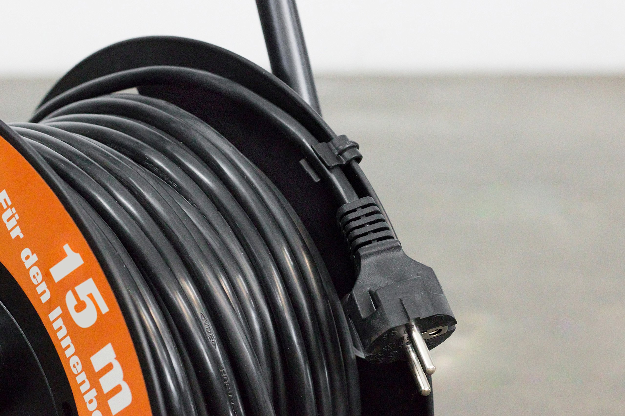 Meister Kabeltrommel Mini, H05VV-F3G1,5, IP20 - 15 m Kabel - Thermoschutz-Schalter - Indoor / Kabelrolle mit 4 Steckdosen / Kabelbox mit Verlängerungskabel / Leitungsroller mit Kurbel / 7435830