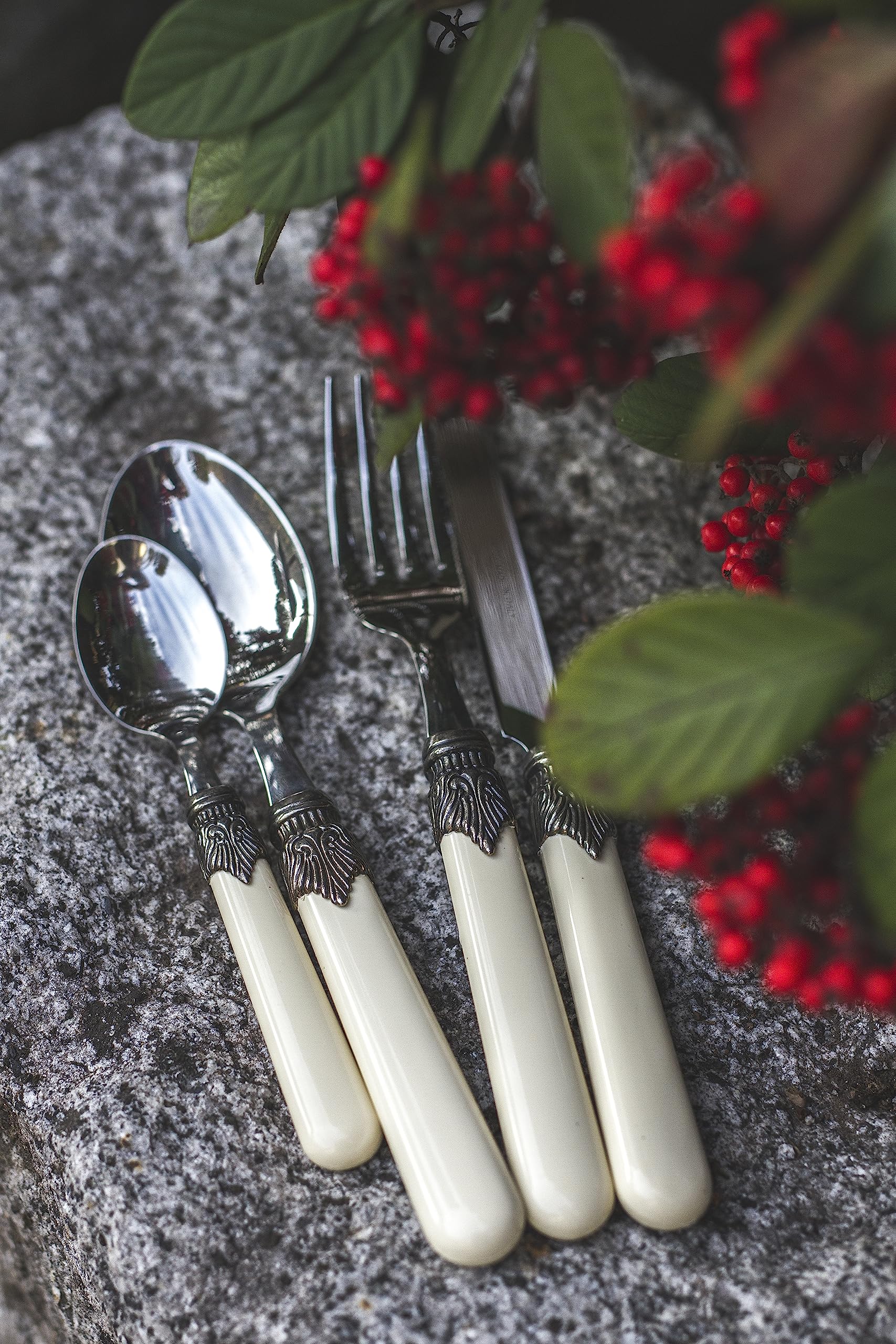 RIVADOSSI 24-piece steel cutlery set for 6 people white made in Italy