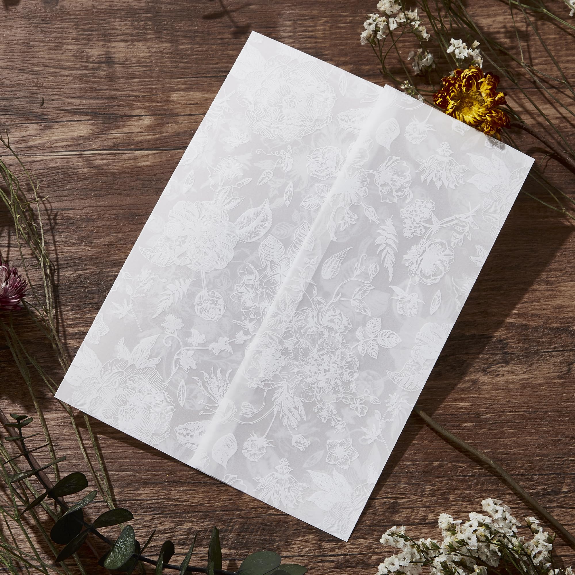 Lot de 100 vestes d'invitation en vélin pré-pliées pour invitations de 12,7 x 17,8 cm, en vélin transparent, translucides, prêtes à assembler