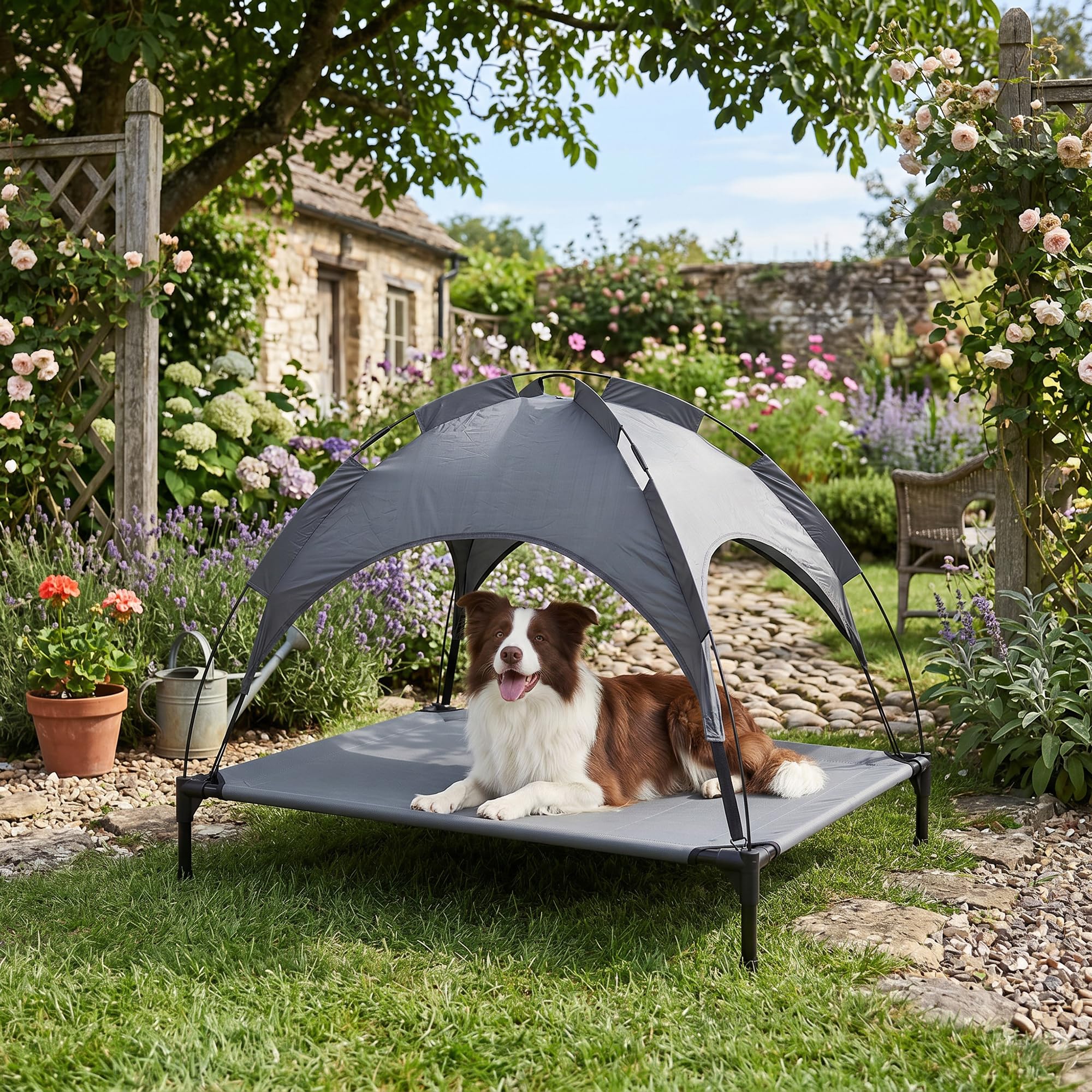 Italian Bed Linen – Brandina Rialzata per Cani "Sunny", Lettino con Tettuccio Protezione UV e Impermeabile, Tessuto Traspirante Anti-Umidità, Portata 50kg, Ideale per Esterno e Giardino, 105x85x85 cm