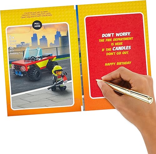 Miniatura 8 de Hallmark Tarjeta de cumpleaños para niños con Legos (kit de construcción de camiones de fuego, a partir de 5 años)