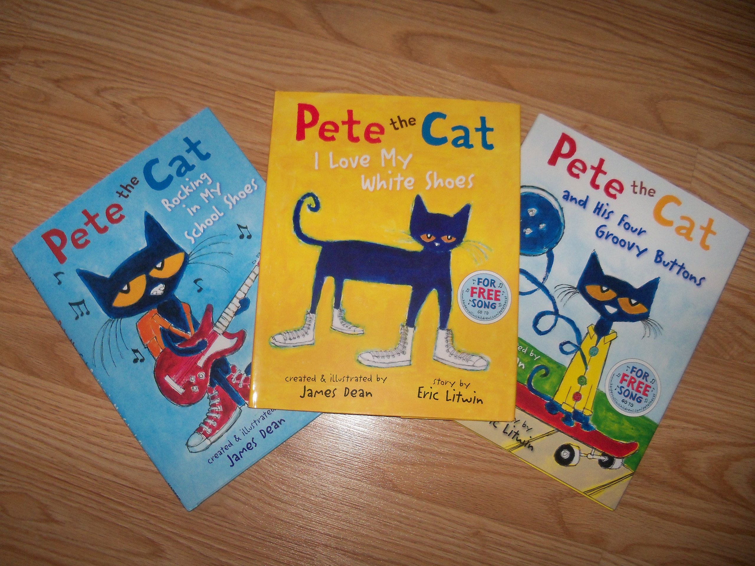 Pete the Cat Set (Pete the Cat I Love My White Shoes, Pete the Cat Rocking in My School Shoes, and Pete the Cat and His Four Groovy Buttons)