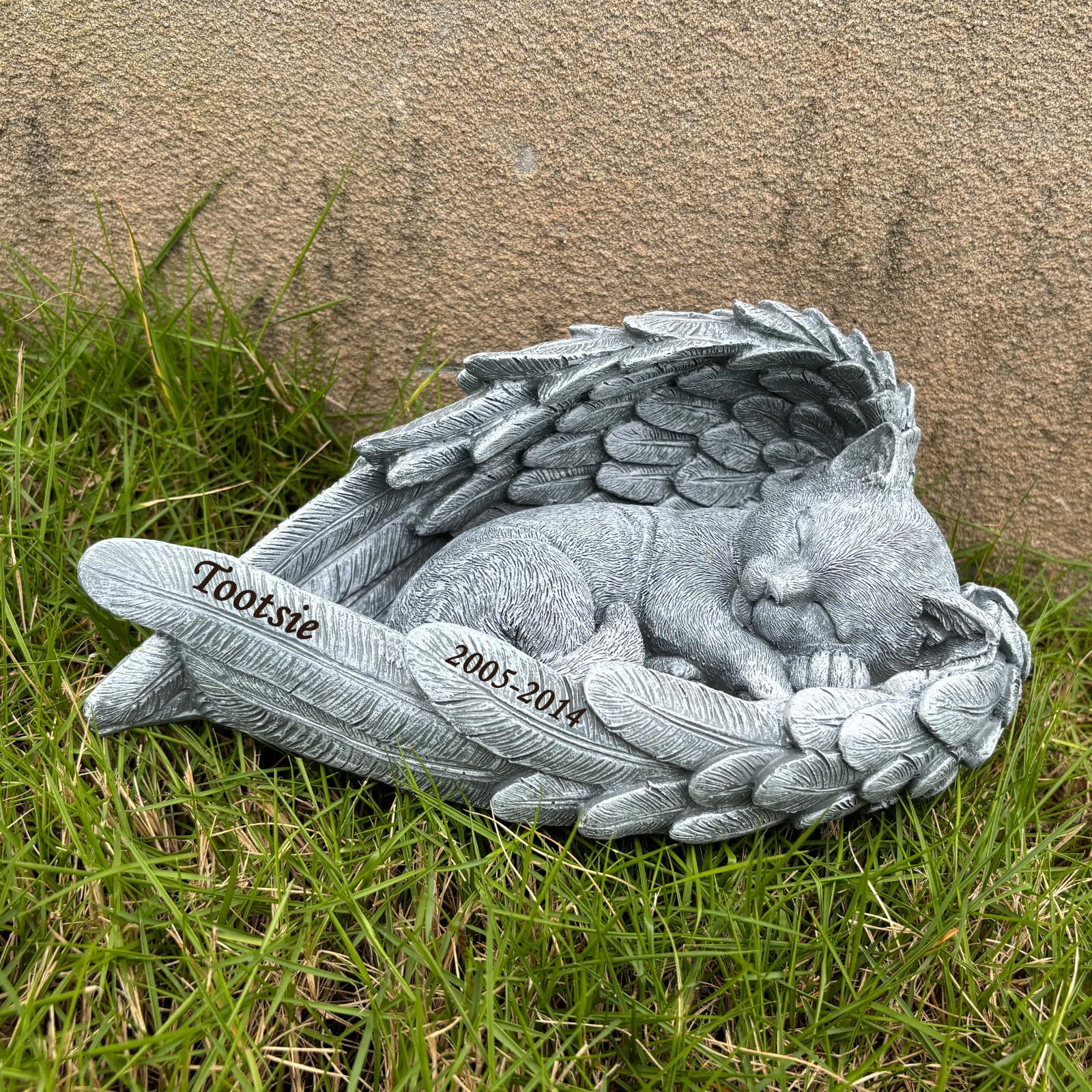 Personalized Garden Cat Memorial Stone - Peaceful Sleeping Kitten Angel Statue for Garden, Remembrance, cat memorial for graver and Loss - Pet