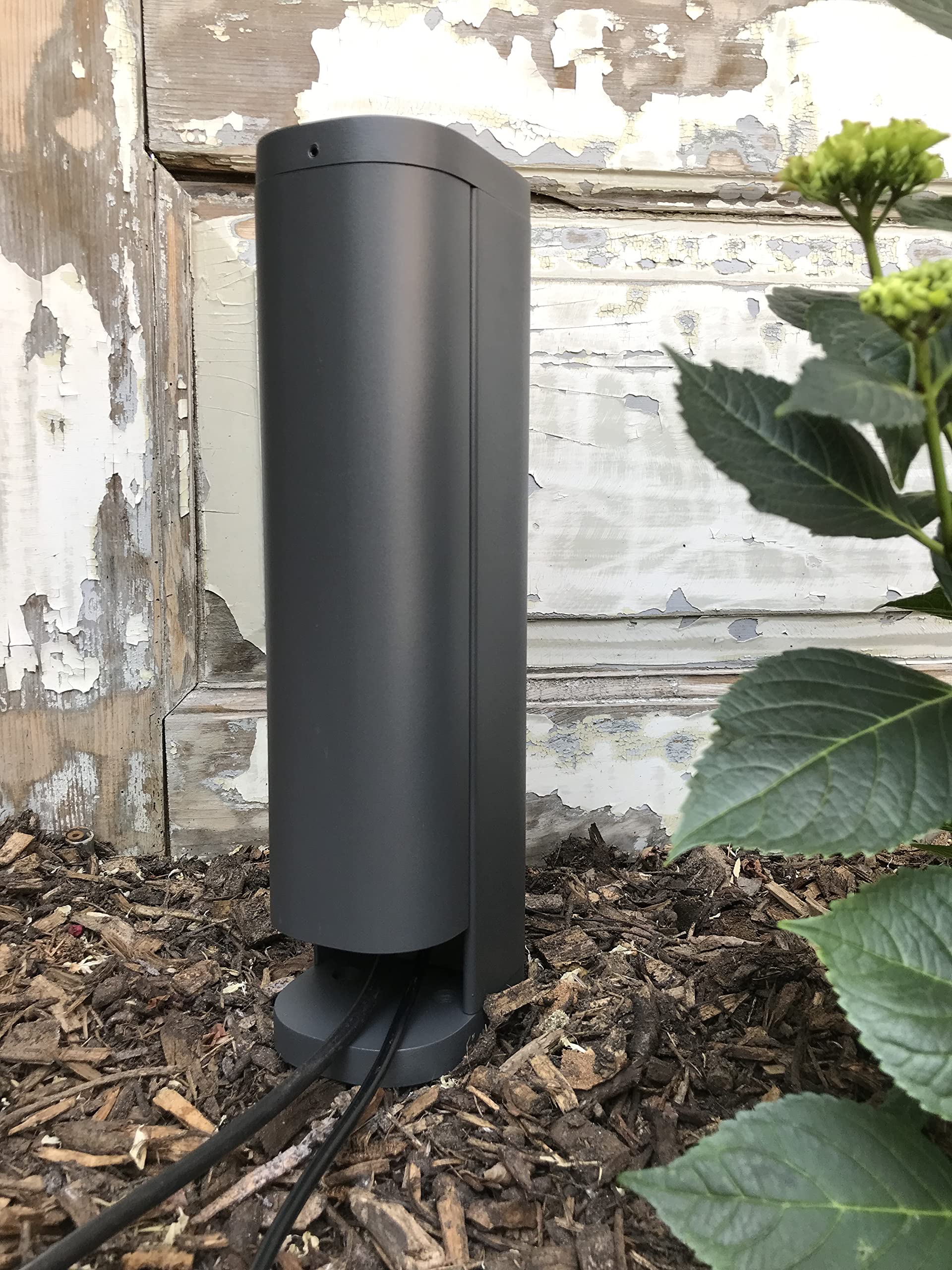 BOLD Volo Smarte Garten Steckdose Aussen - 2X Schuko WLAN Steckdosensäule | Tuya Smart Home Integration für iOS & Android, IP44 Aluminium-Druckguss Gehäuse, 3680W, 38,5 cm Säule, Anthrazit, WLAN