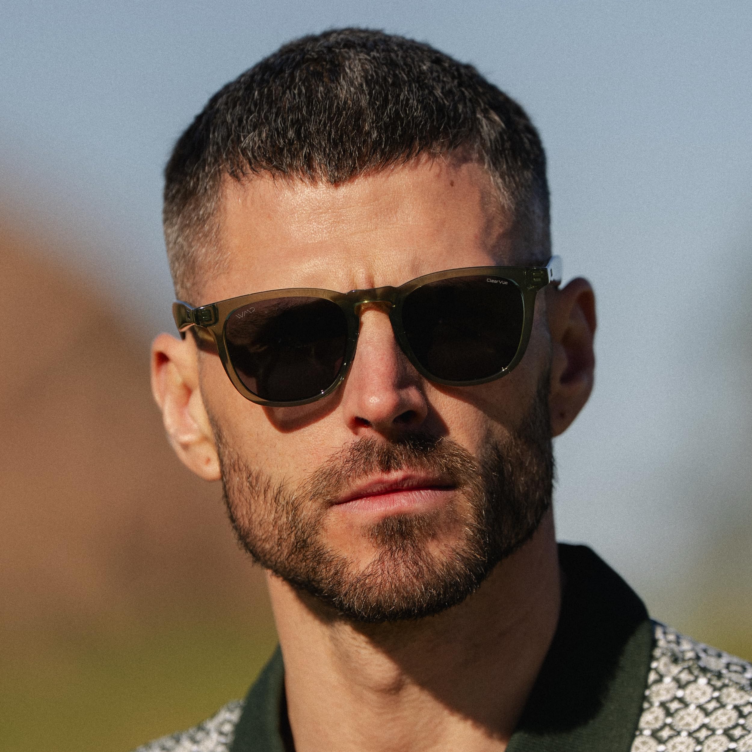 WMP Eyewear - Occhiali da sole polarizzati da uomo, per sport e golf, montatura rotonda, lenti antiriflesso, naselli antiscivolo, leggeri