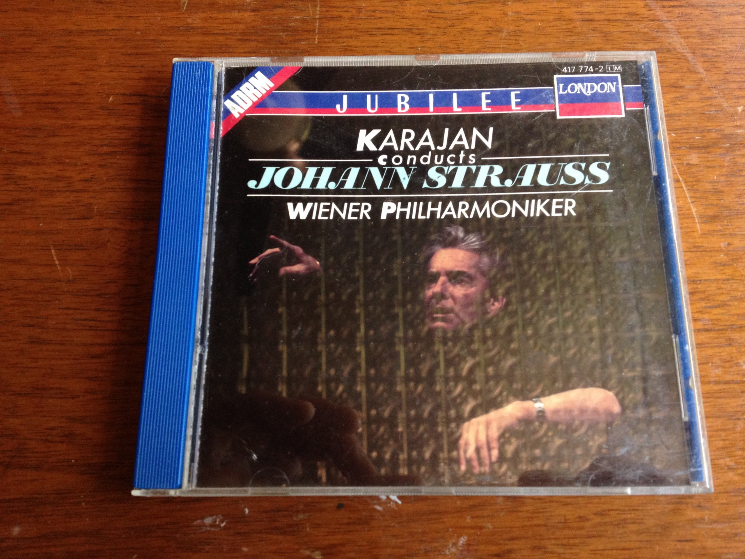 Strauss-Karajan -Chauve-Souris [Audio CD]